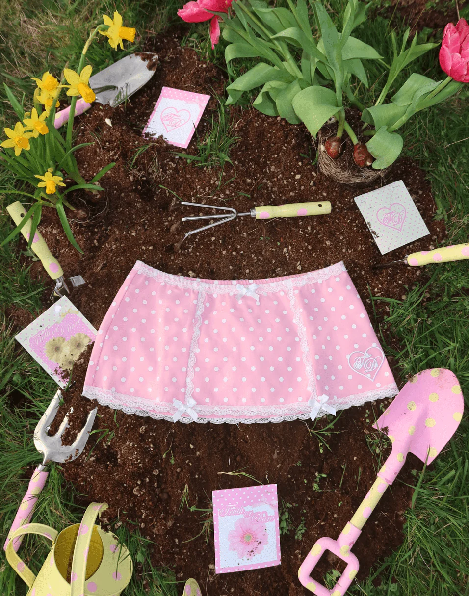 Strawberries and Cream Perfect Skirt