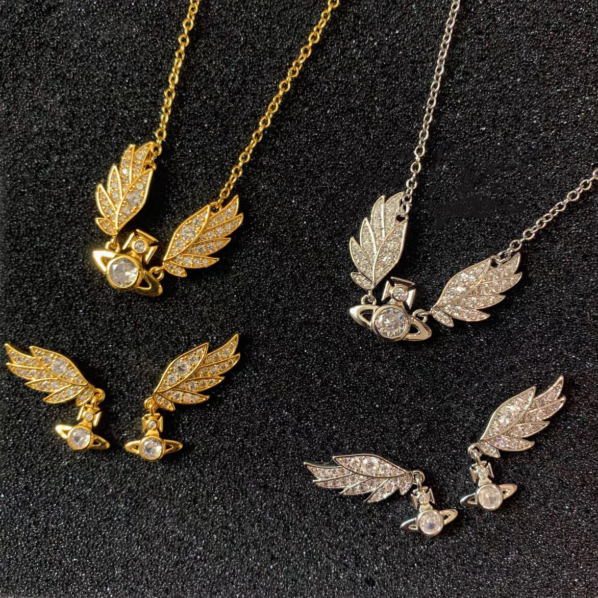2 Colors Wings Saturn Necklace