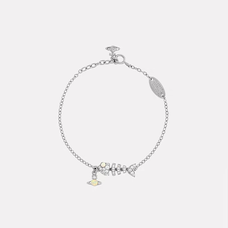 Lyall Fishbone Diamond Pendant Bracelets