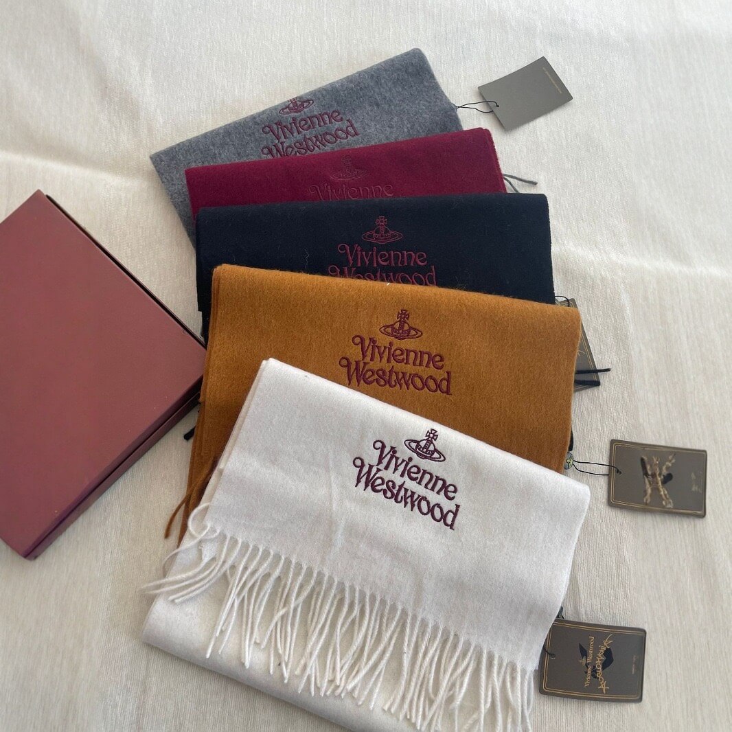 5 Colors Embroidered Saturn Scarf