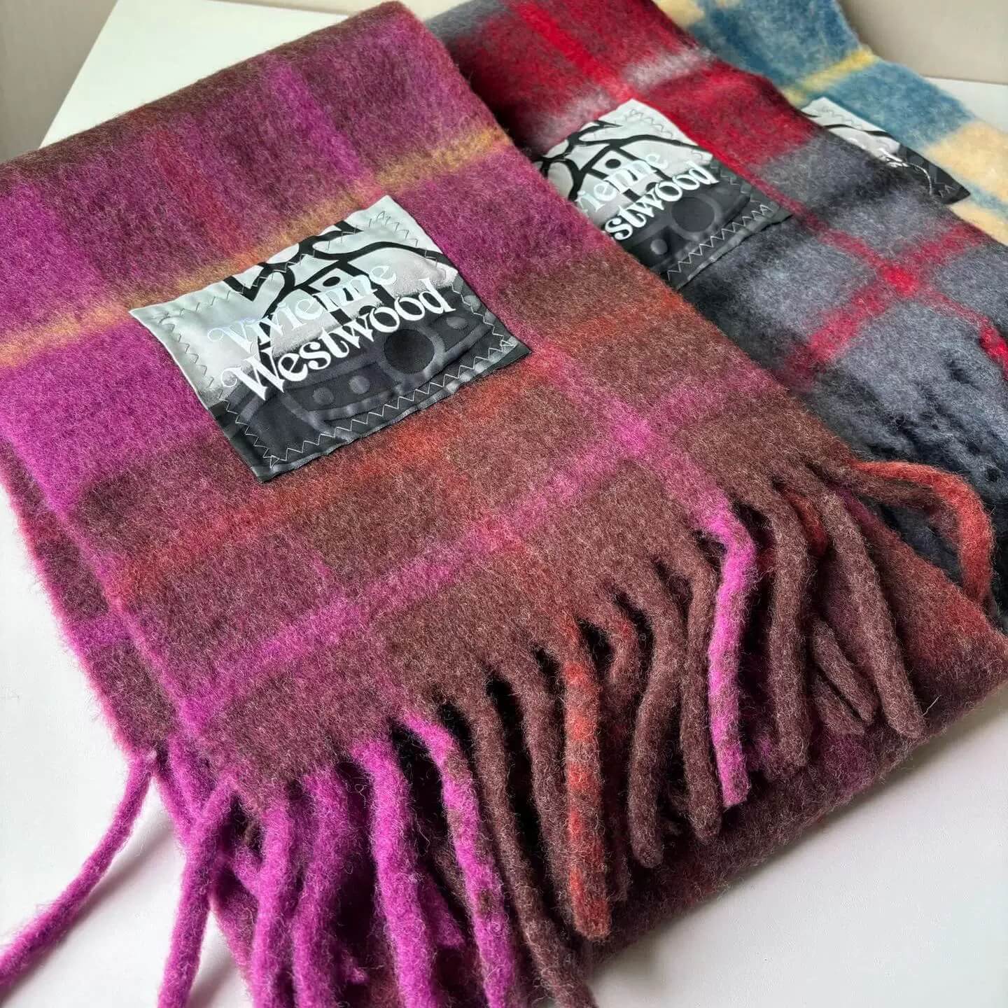 4 Colors Tartan Scarf