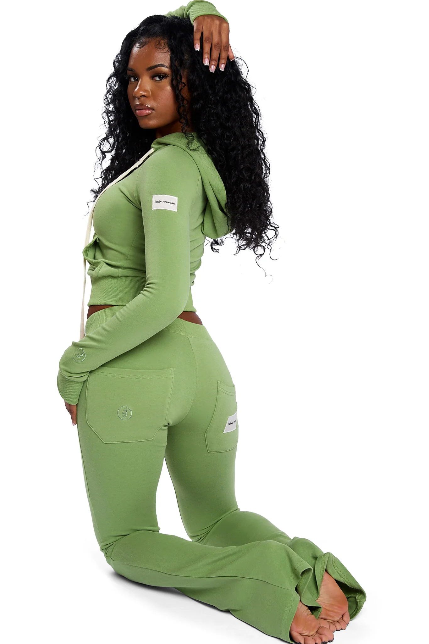 BODY KNITWEAR PANTS (MATCHA GREEN)