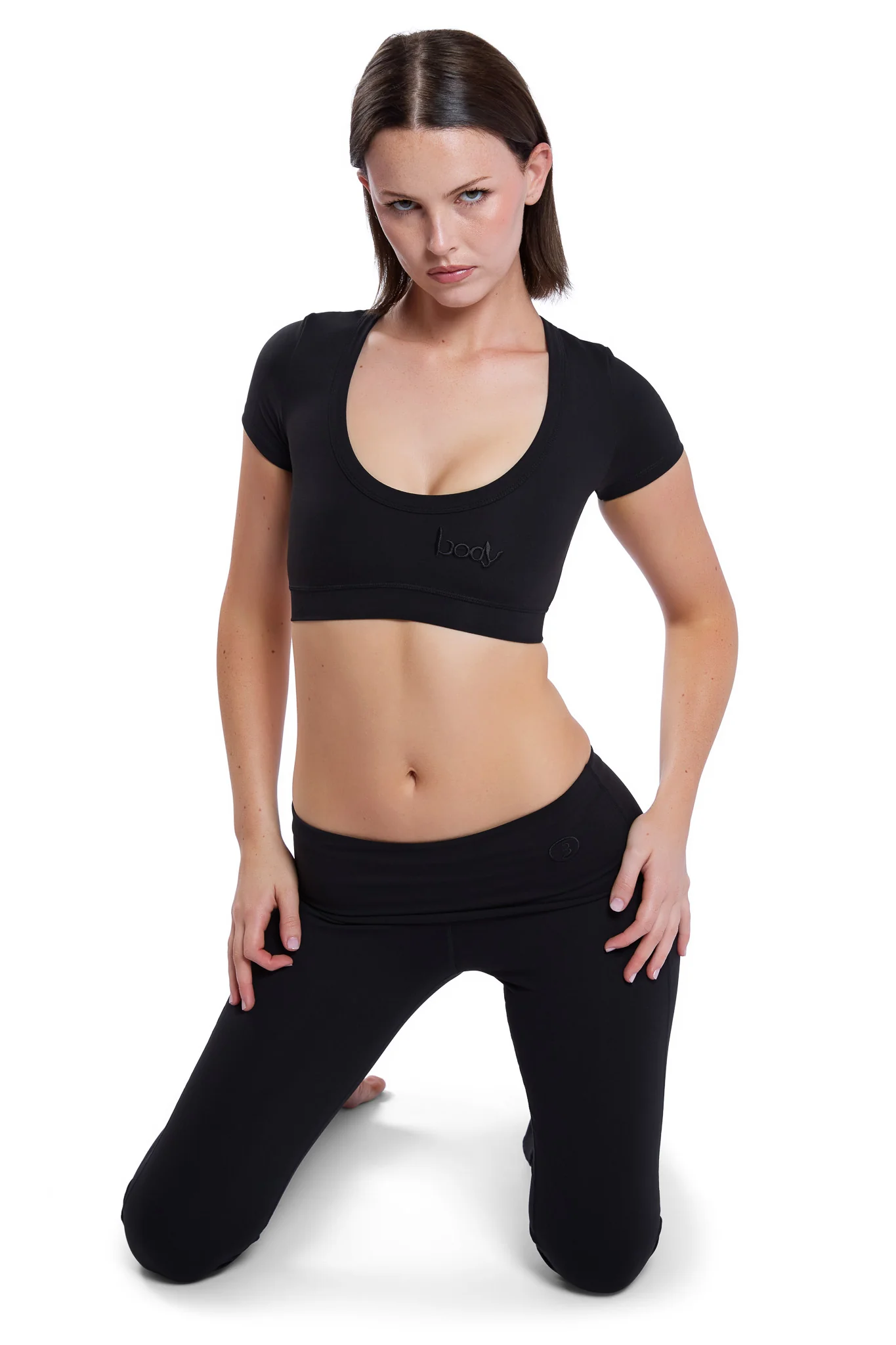 YOGA CROP TOP (BLACK)