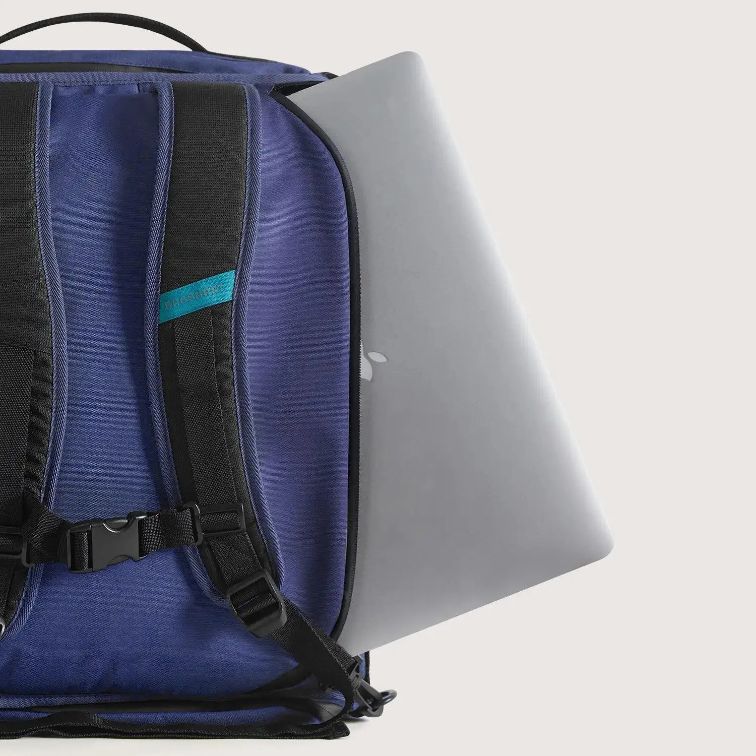 Paz 43L Duffle Backpack