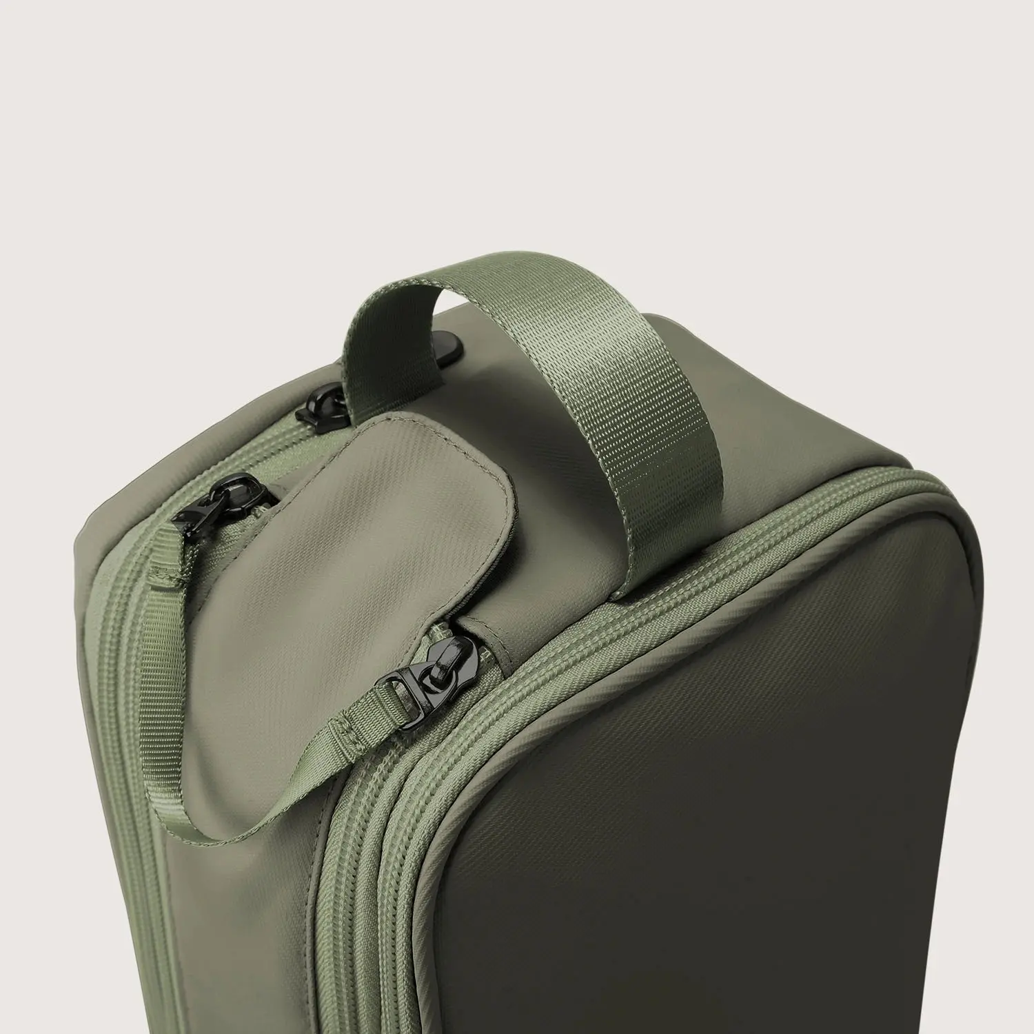 On-road Toiletry Bag