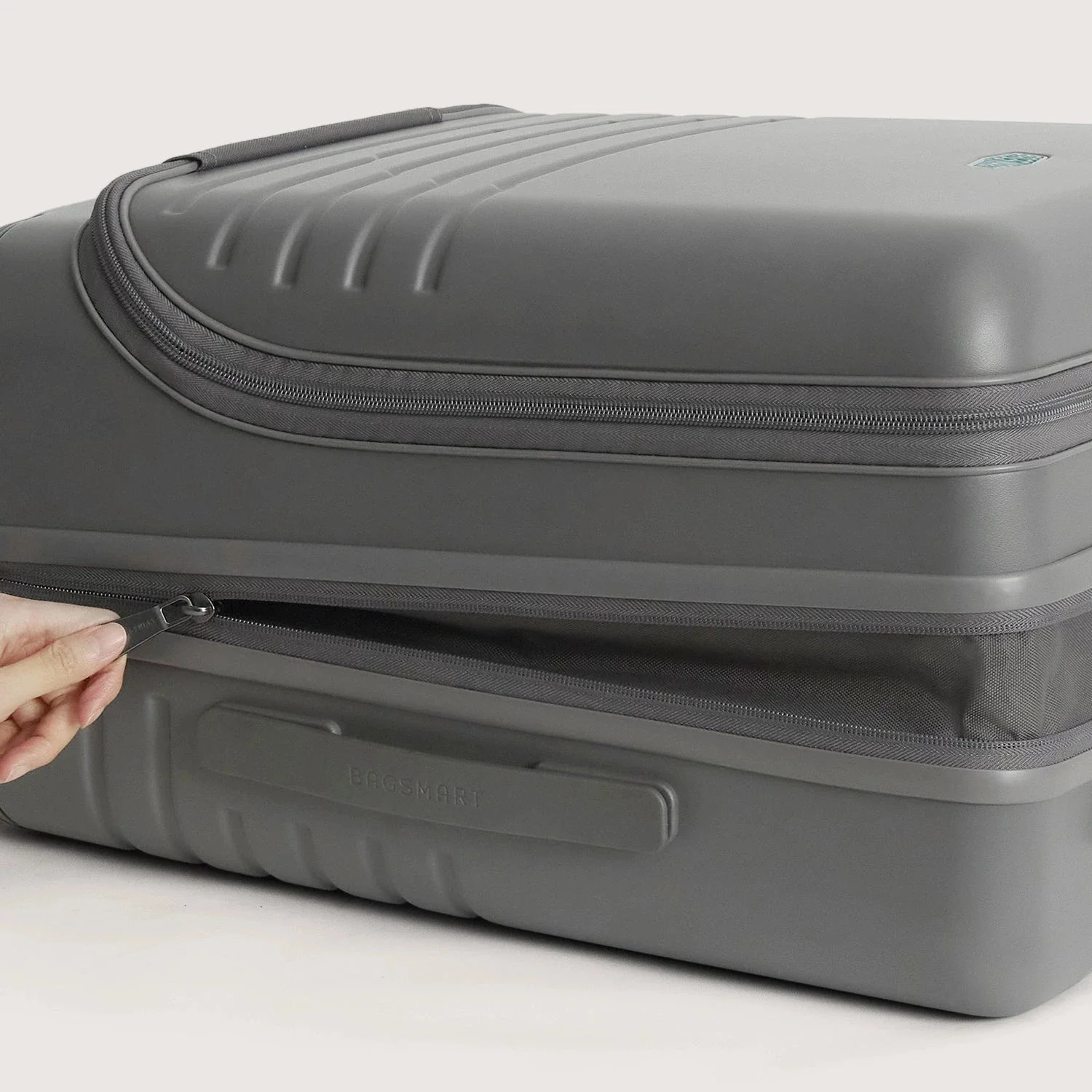 Getaway 20'' Carry-on: Front-Opening