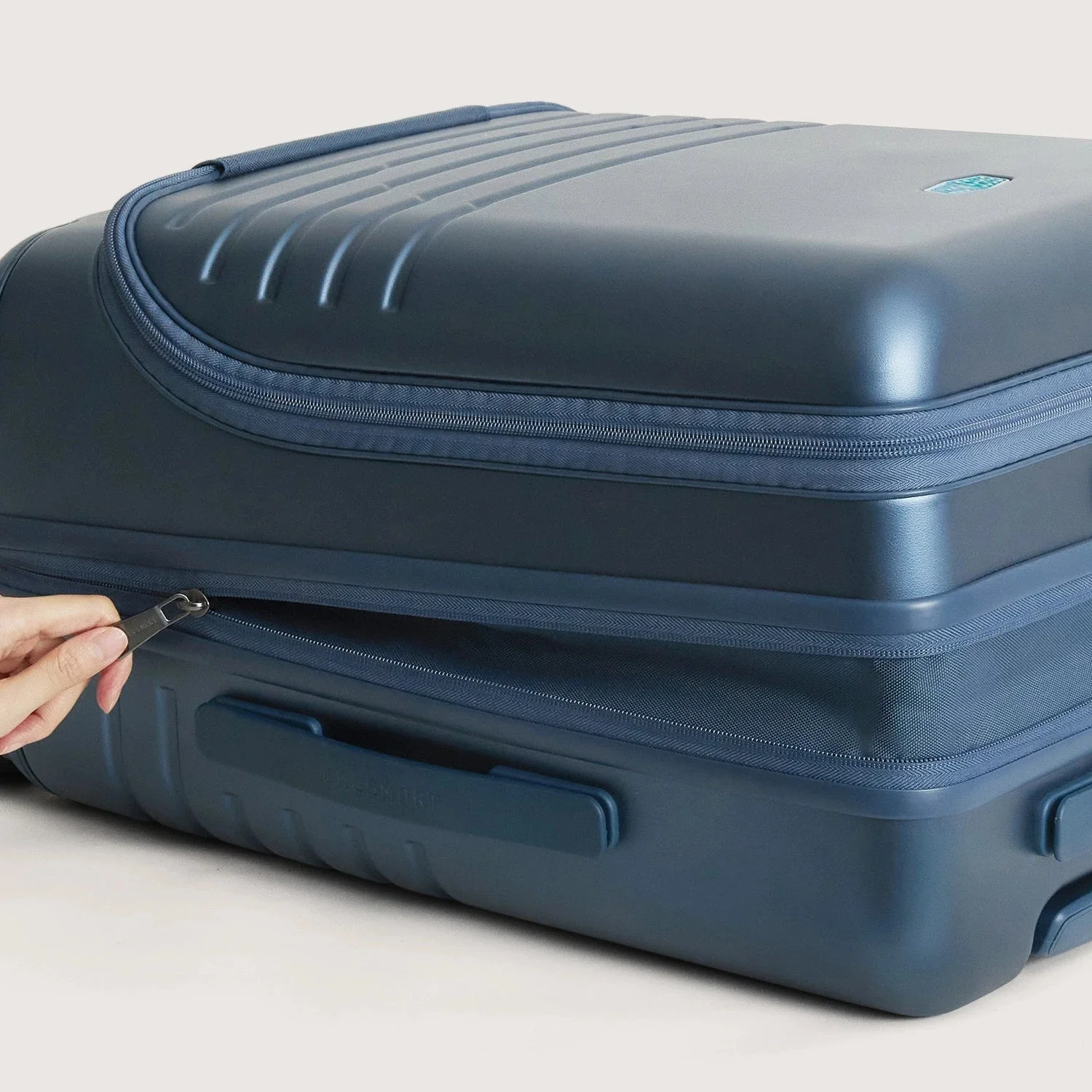 Getaway 20'' Carry-on: Front-Opening