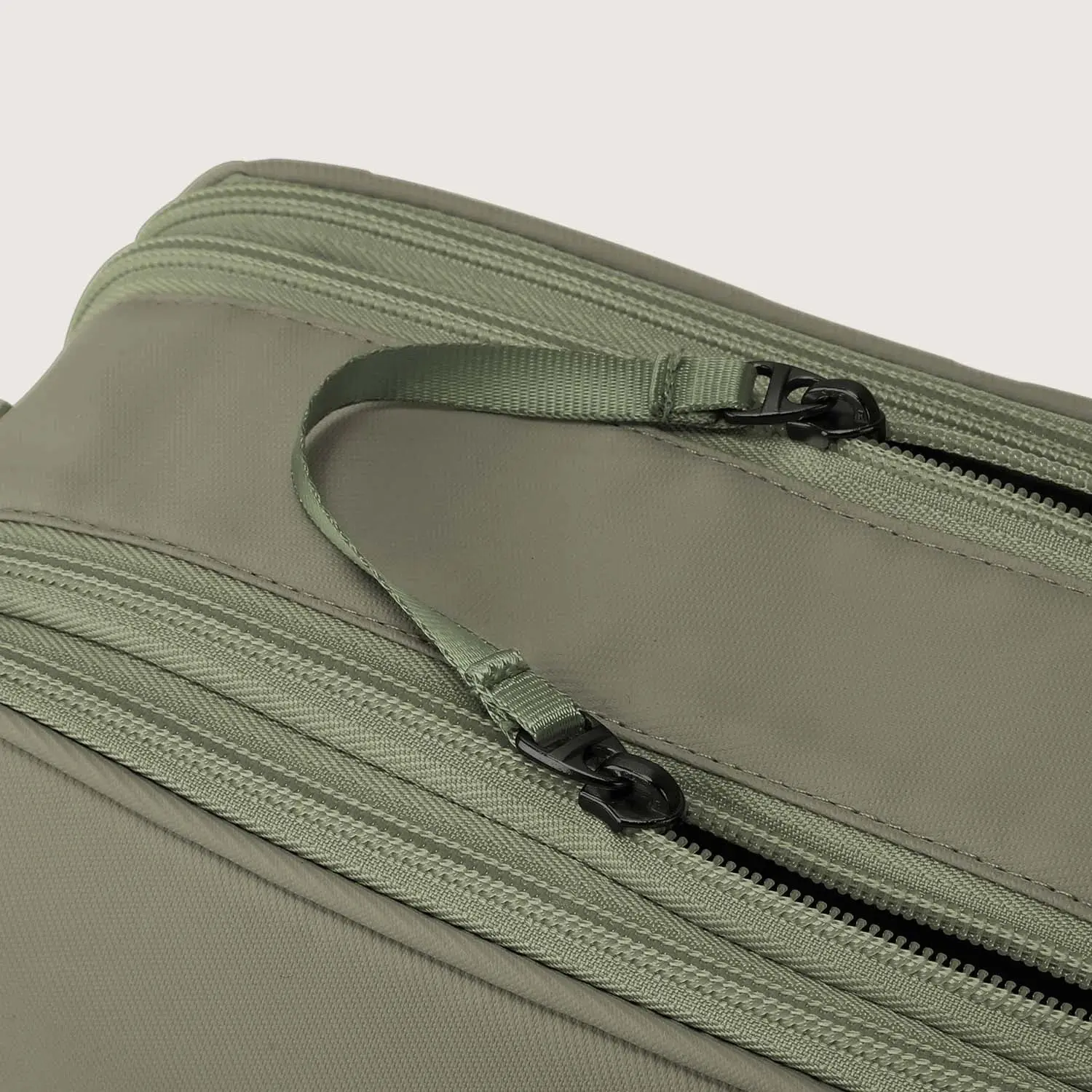 On-road Toiletry Bag