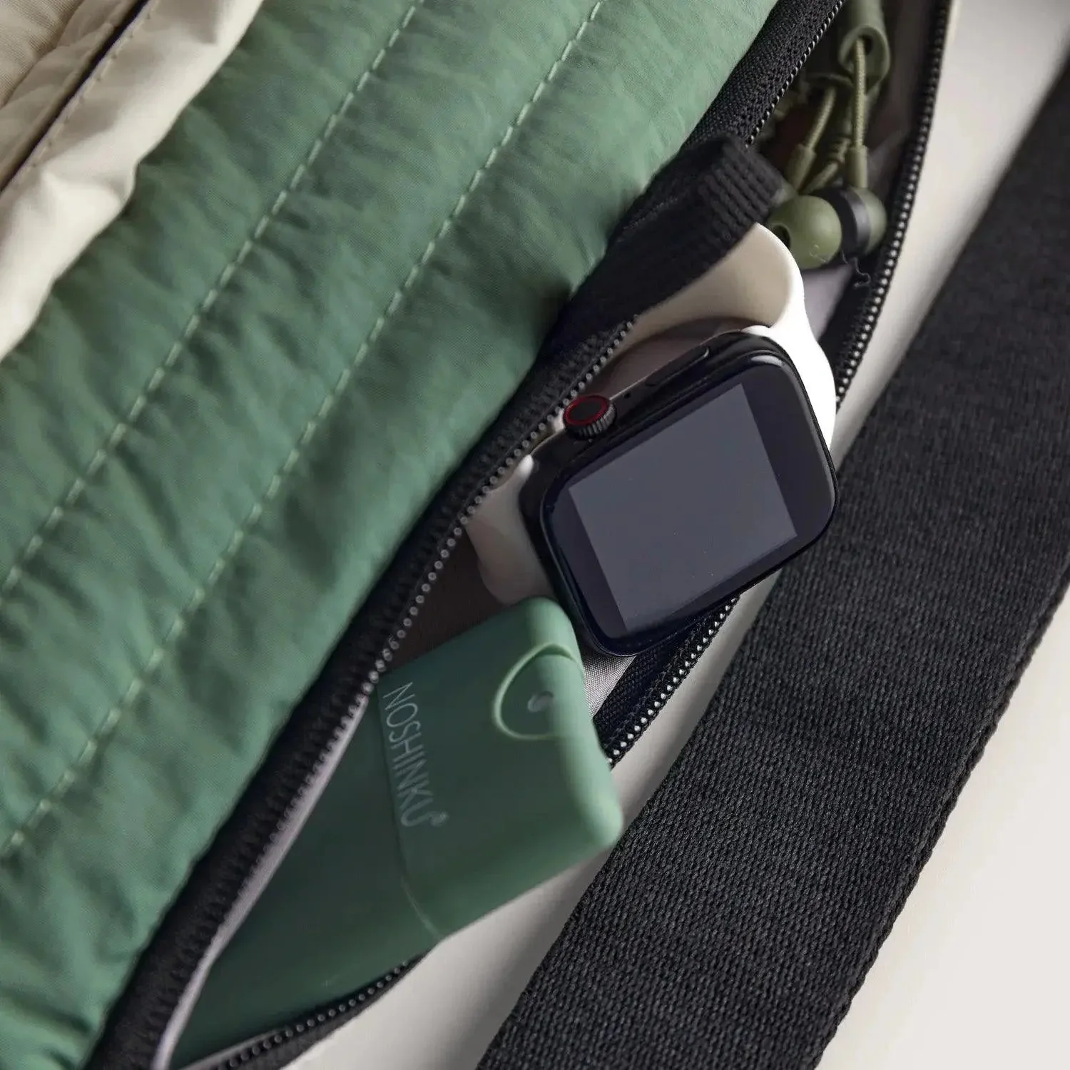 (FREE GIFT)Paz 2.5L Belt Bag