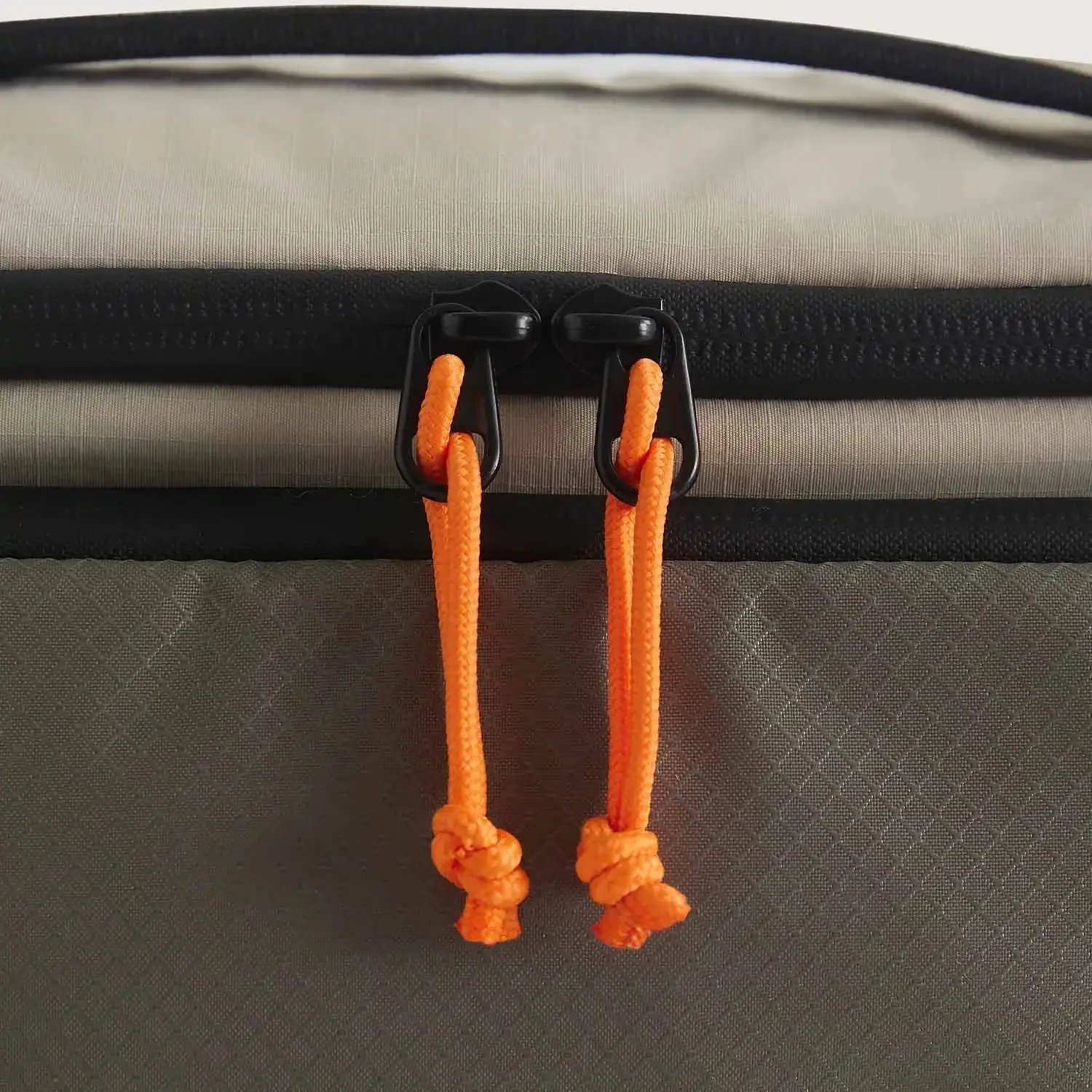 Blast 4.5L Hanging Toiletry Bag