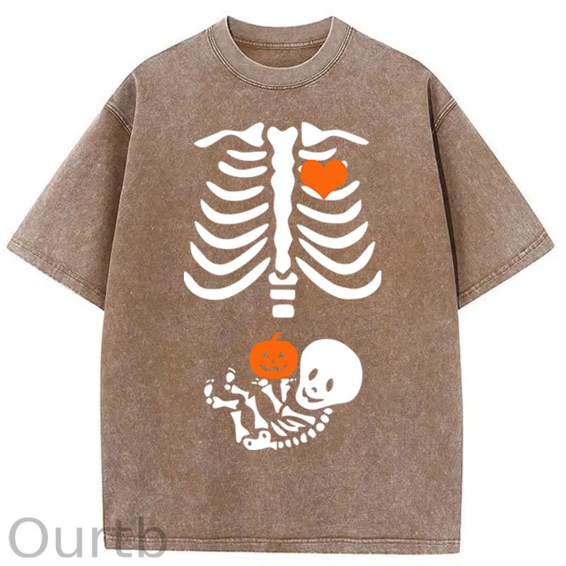 Skeleton Halloween Maternity Pregnancy Announcement Fall Mom Washed Cotton T-Shirt