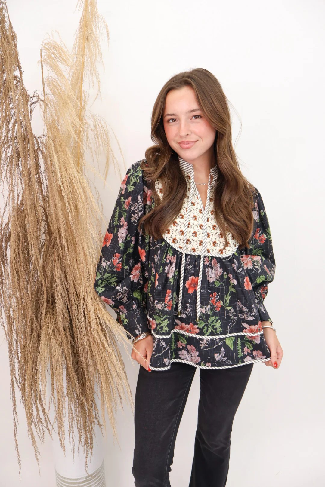 Black Floral Contrast Collar Top