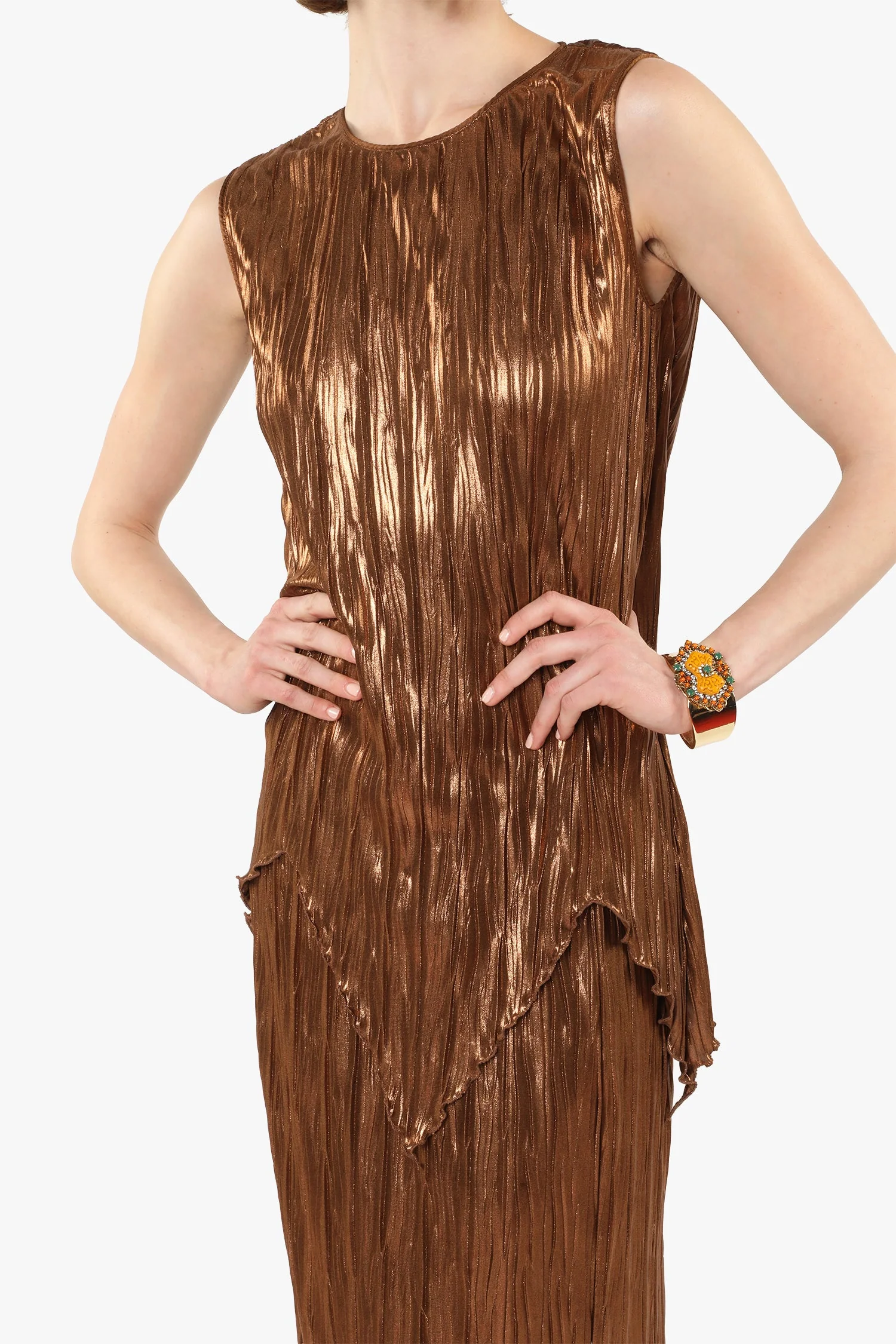 Pleats Sleeveless Top