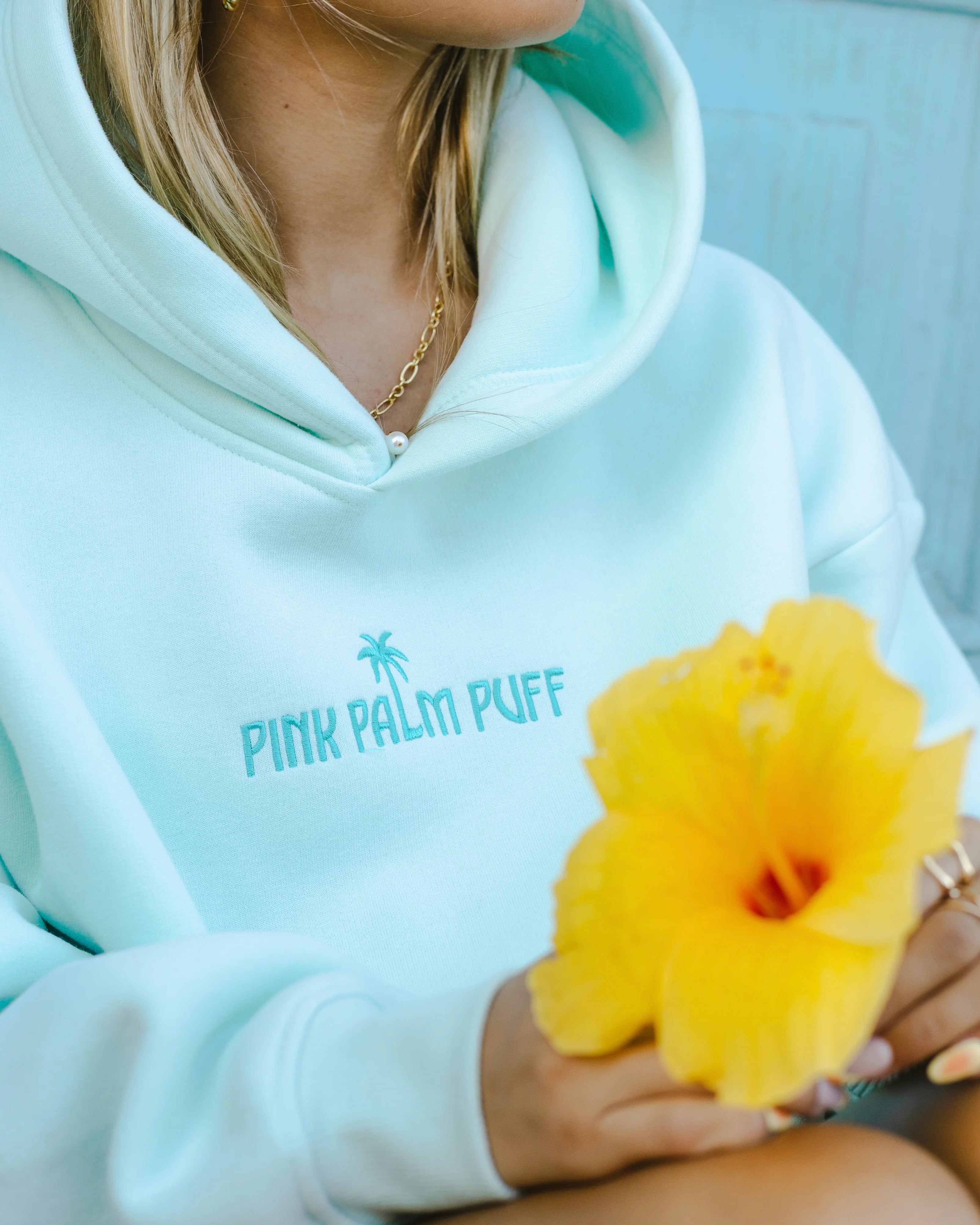 Classic Puff Hoodie in Mint Breeze
