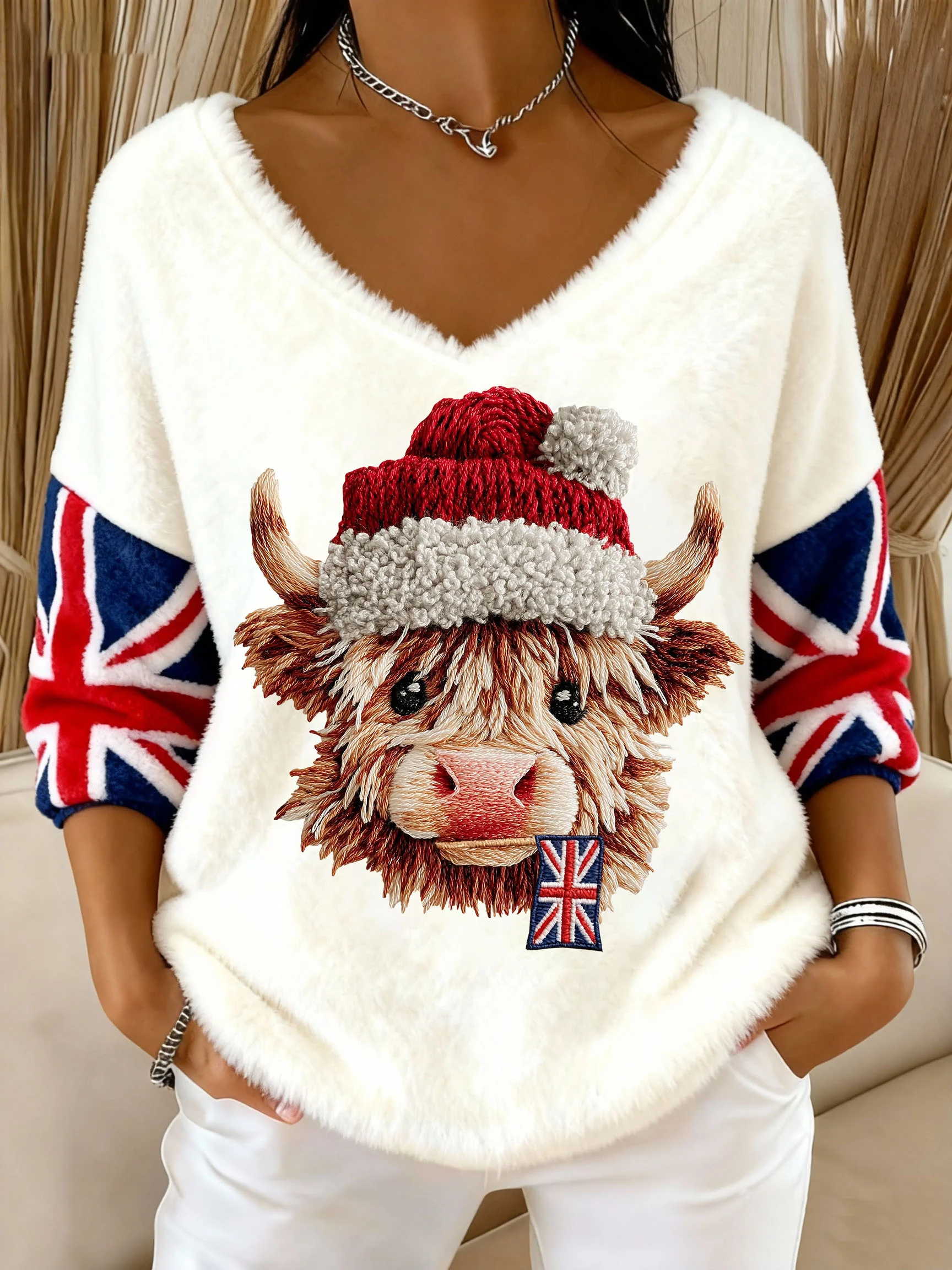 ❤️Buy 3 Get 12% OFF❤️Women's U.K. Highland Cattle Art Print V-Neck Top