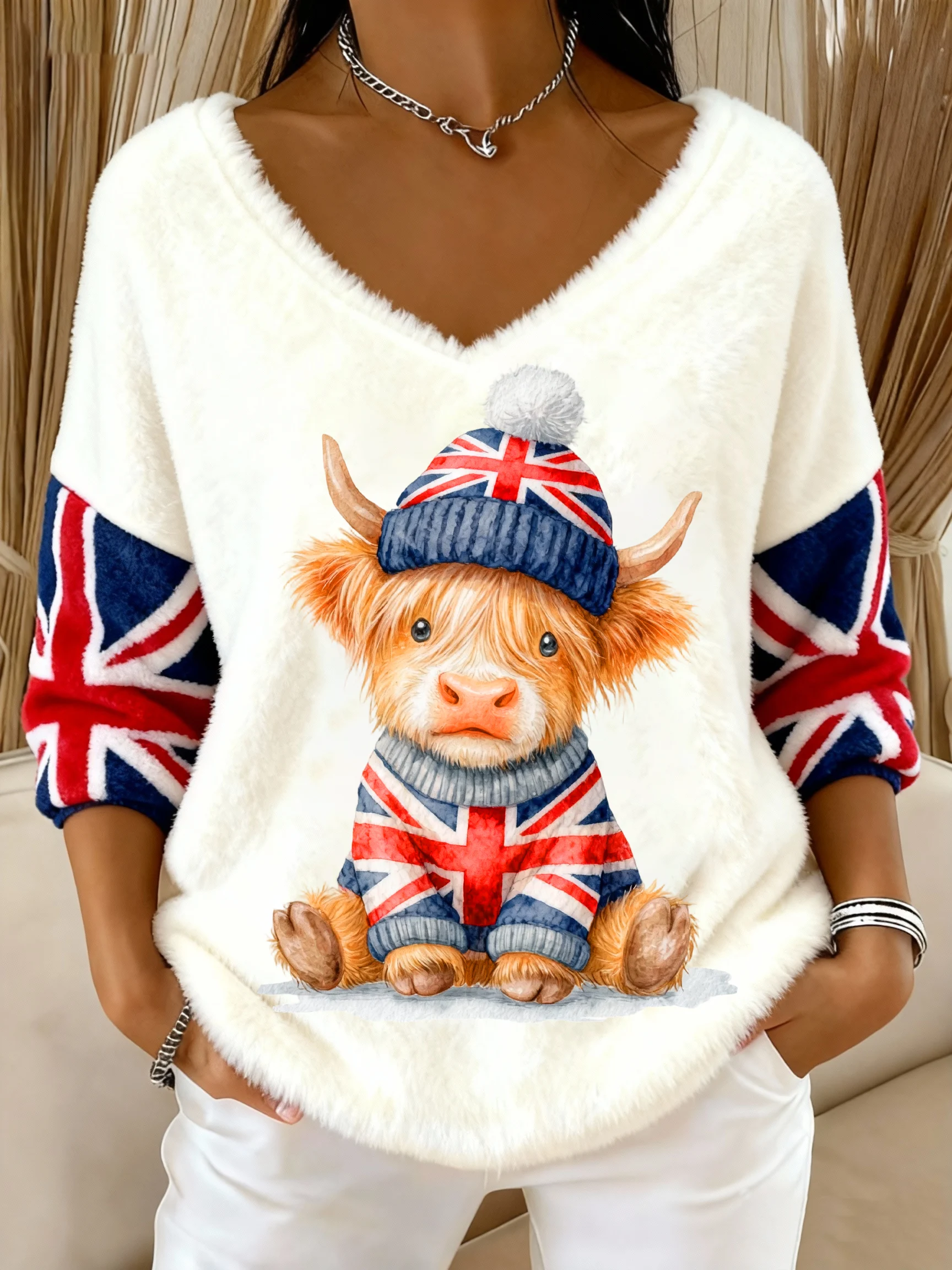 ❤️Buy 3 Get 12% OFF❤️Women's U.K. Highland Cattle Art Print V-Neck Top