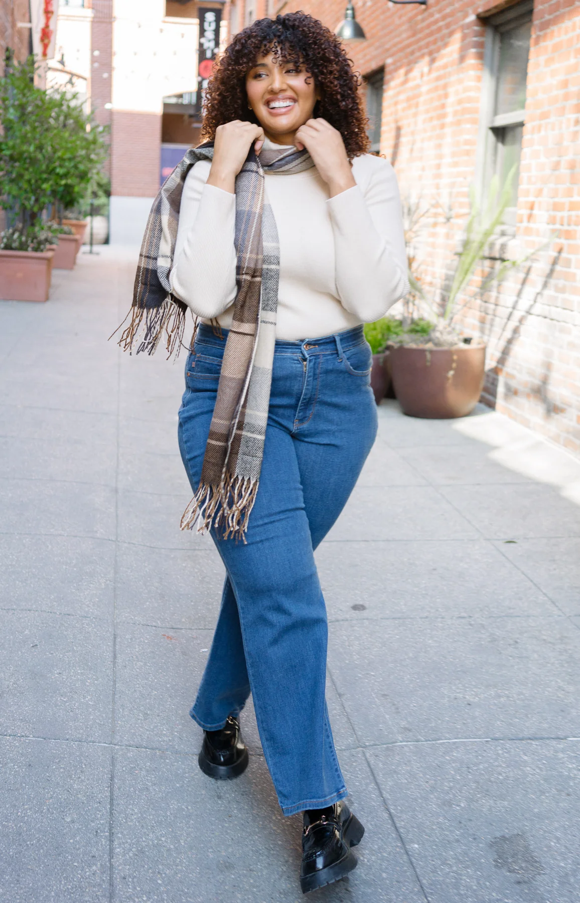 Katie High Rise Vintage Classic Wide Leg - PLUS