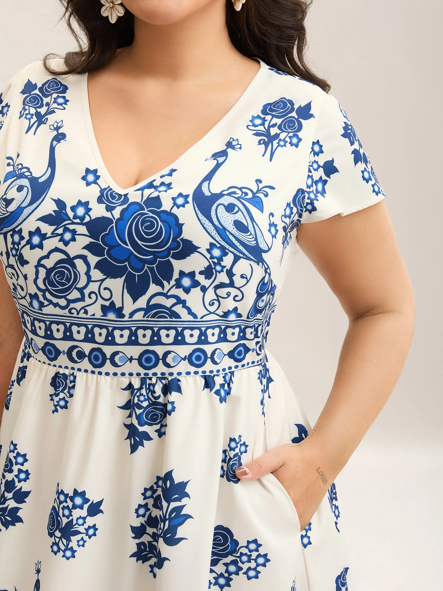Boho Print V-Neck Pockets Midi Dress