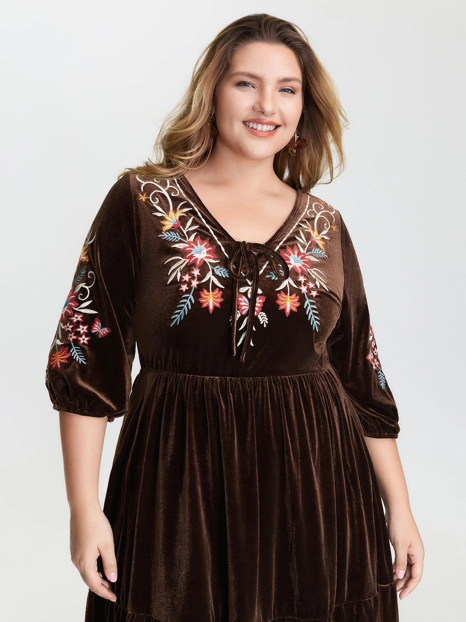 Floral Embroidered Stretchy Waist Pockets Midi Dress