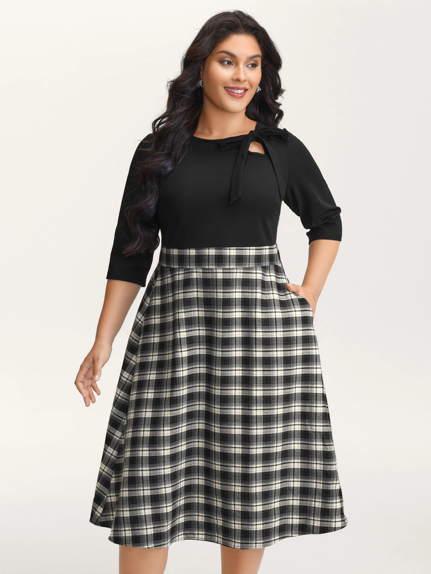 Checkered Print Bow Tie Contrast Midi Dress