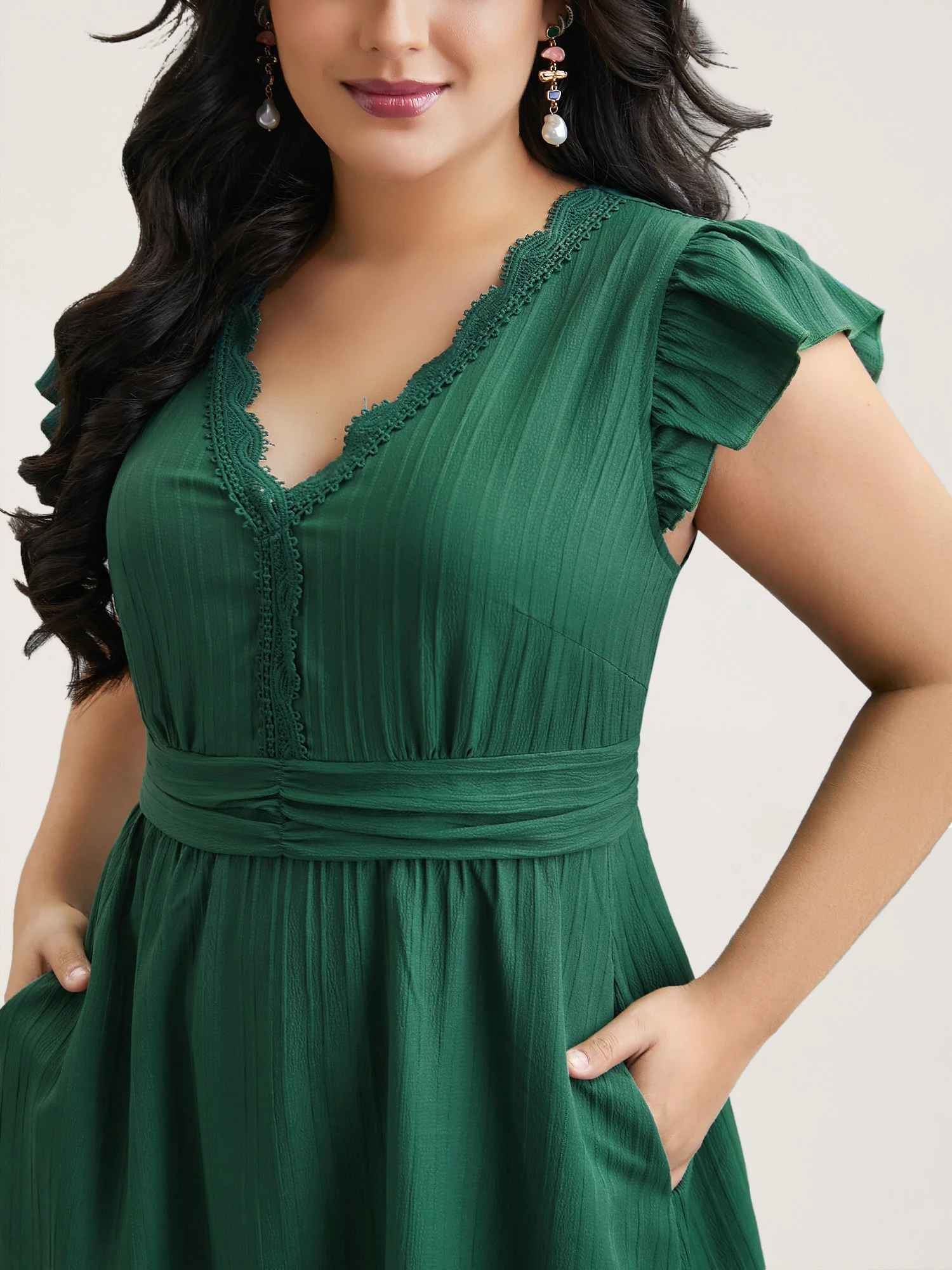 Lace Trim Stitch Textured Waist-Defined Midi Dress