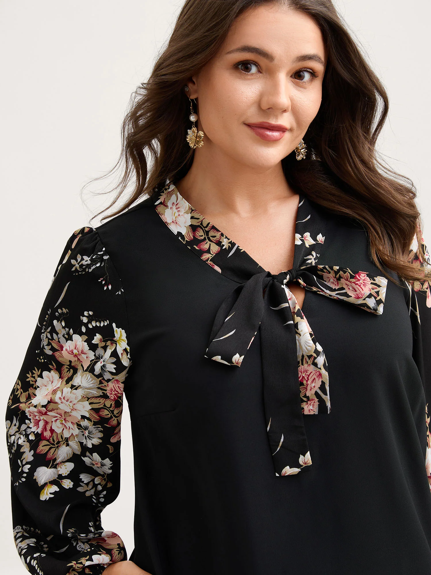 Floral Print Ribbon-Tie Neck Midi Dress