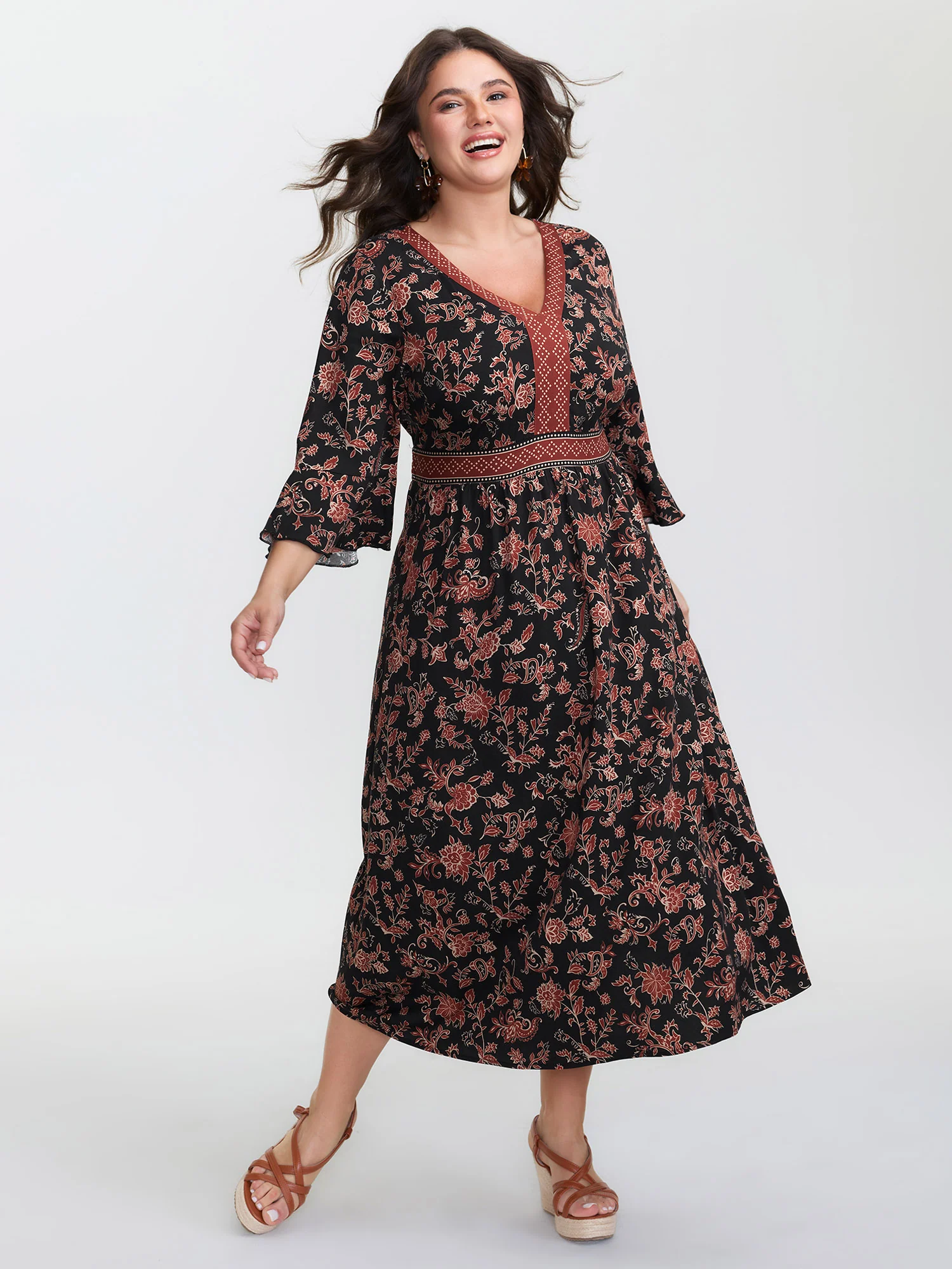 Floral Print Shirred Contrast Pockets Maxi Dress
