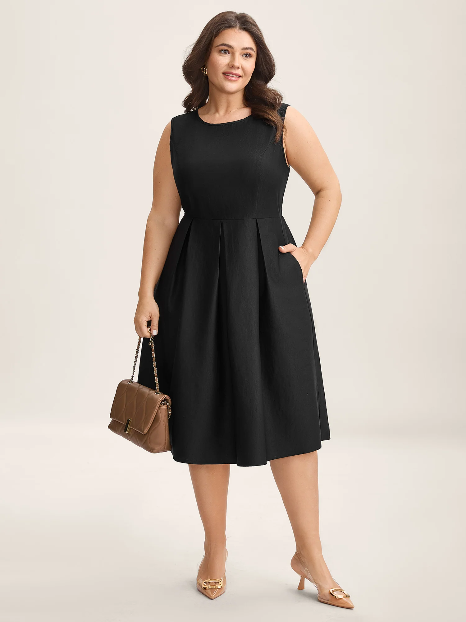Classic Woven Inner Pleated Midi Dress
