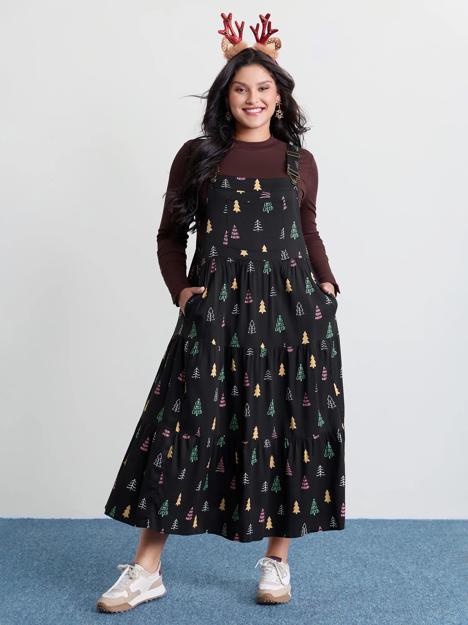 Holiday Tree Rayon Pockets Midi Dress