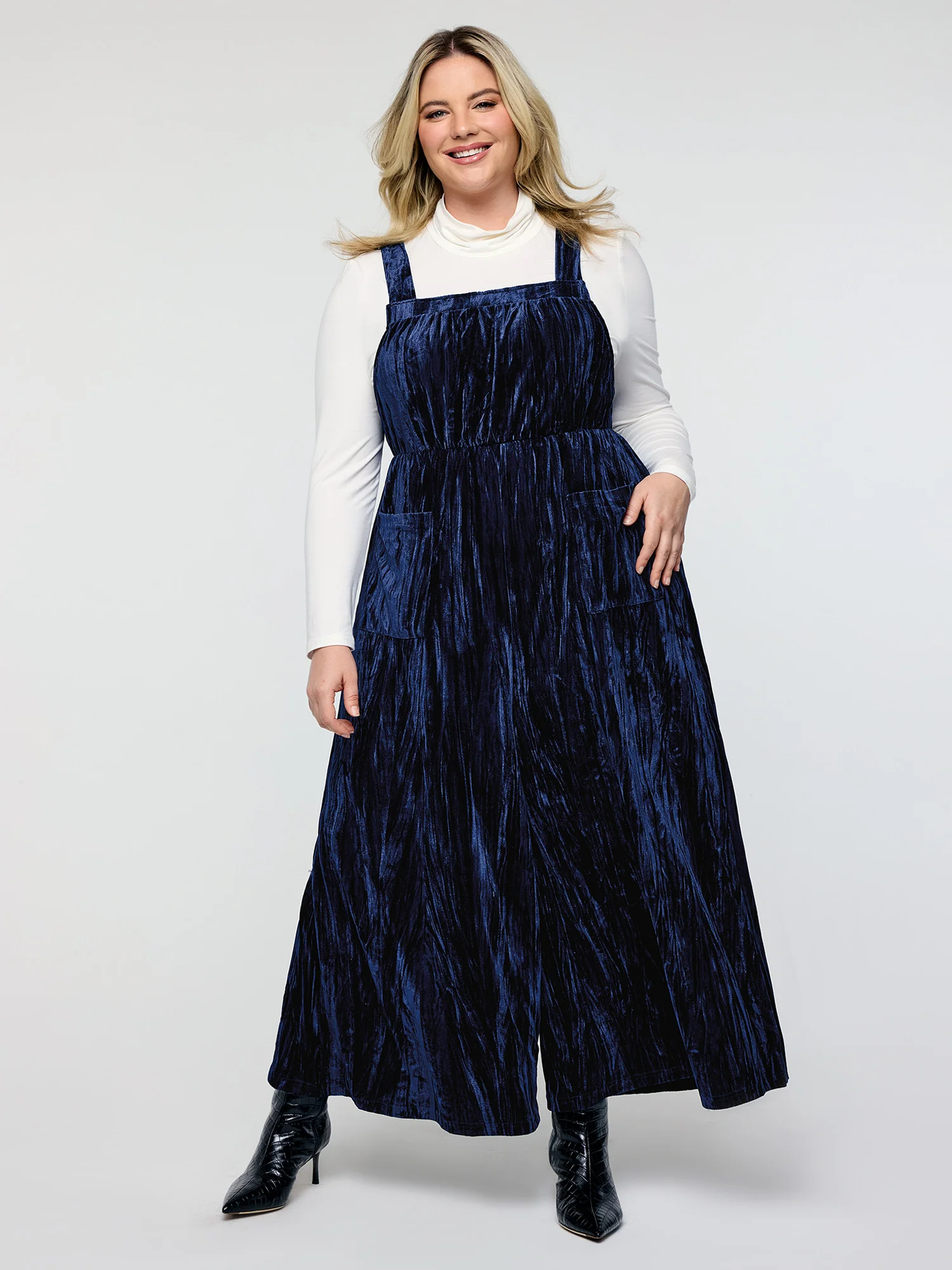 Velvety Texture Adjustable Pockets Overall Jumpsuit