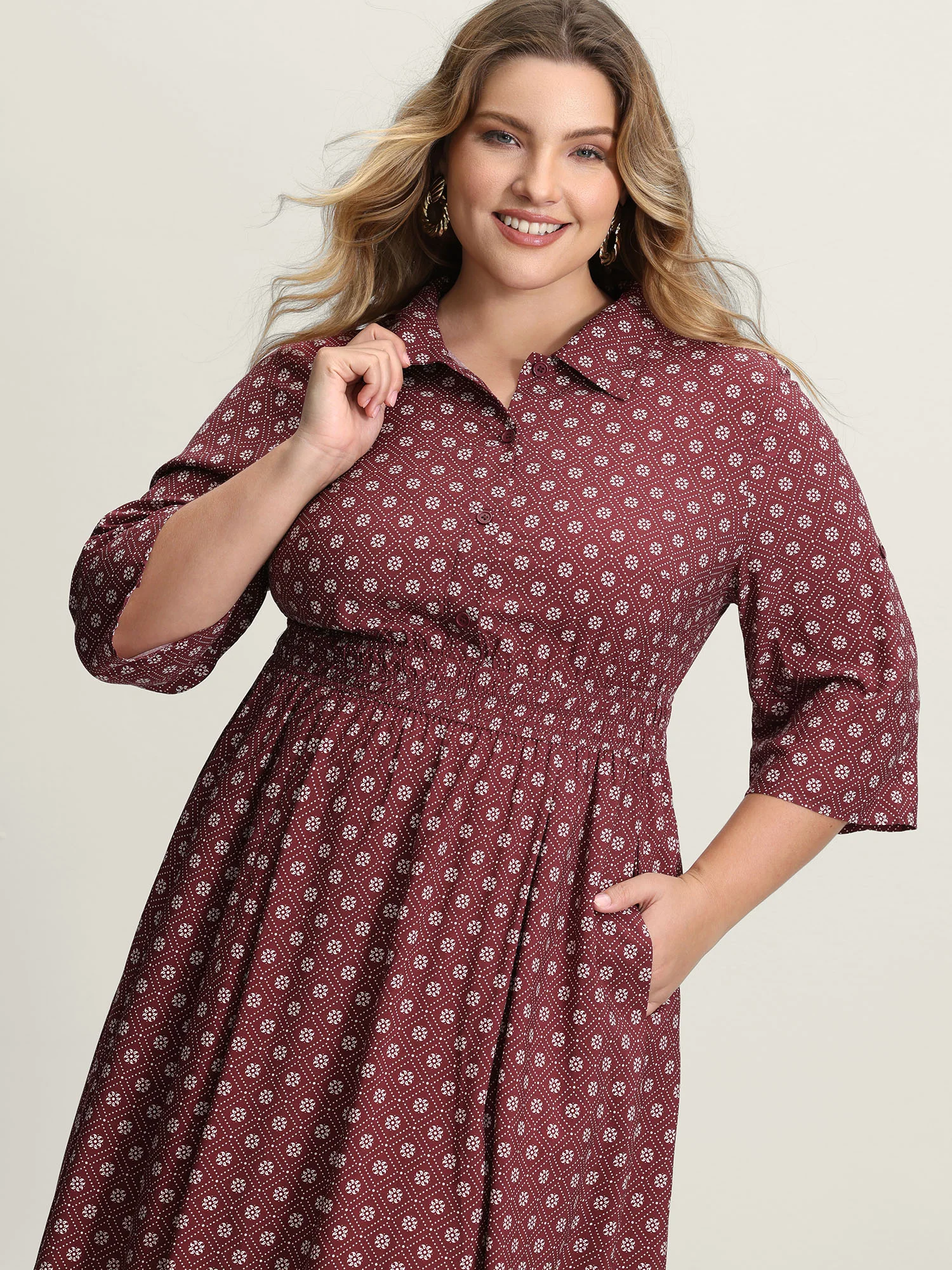 Geometric Print Shirred Waist Maxi Dress