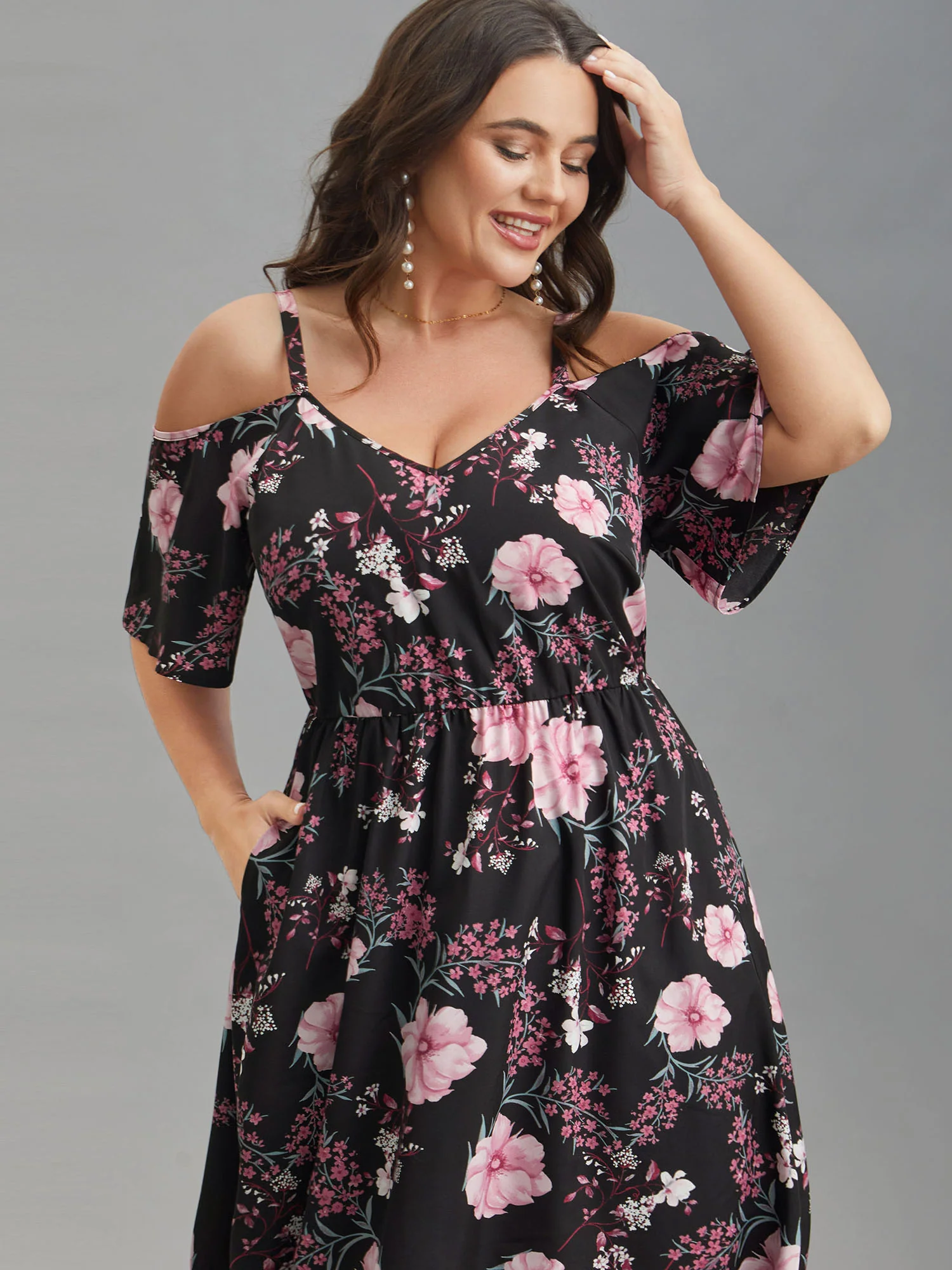 Floral Print Cold-Shoulder Pockets Midi Dress