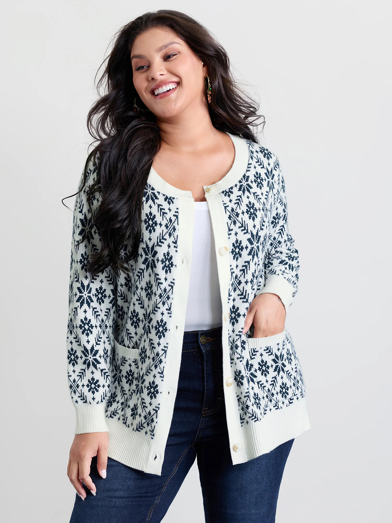 Supersoft Snowflake Jacquard Pattern Pockets Knit Cardigan