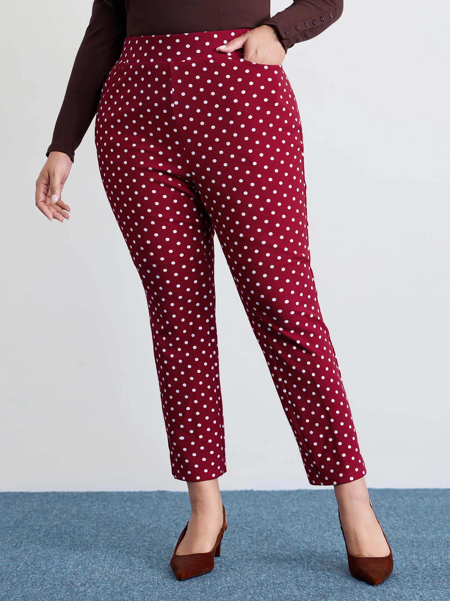 Polka Dots Skinny-Fit Pants