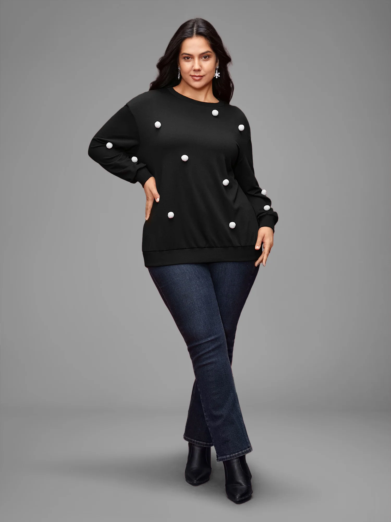 3D Dots Round Neck Relaxed Fit Sweatshirt