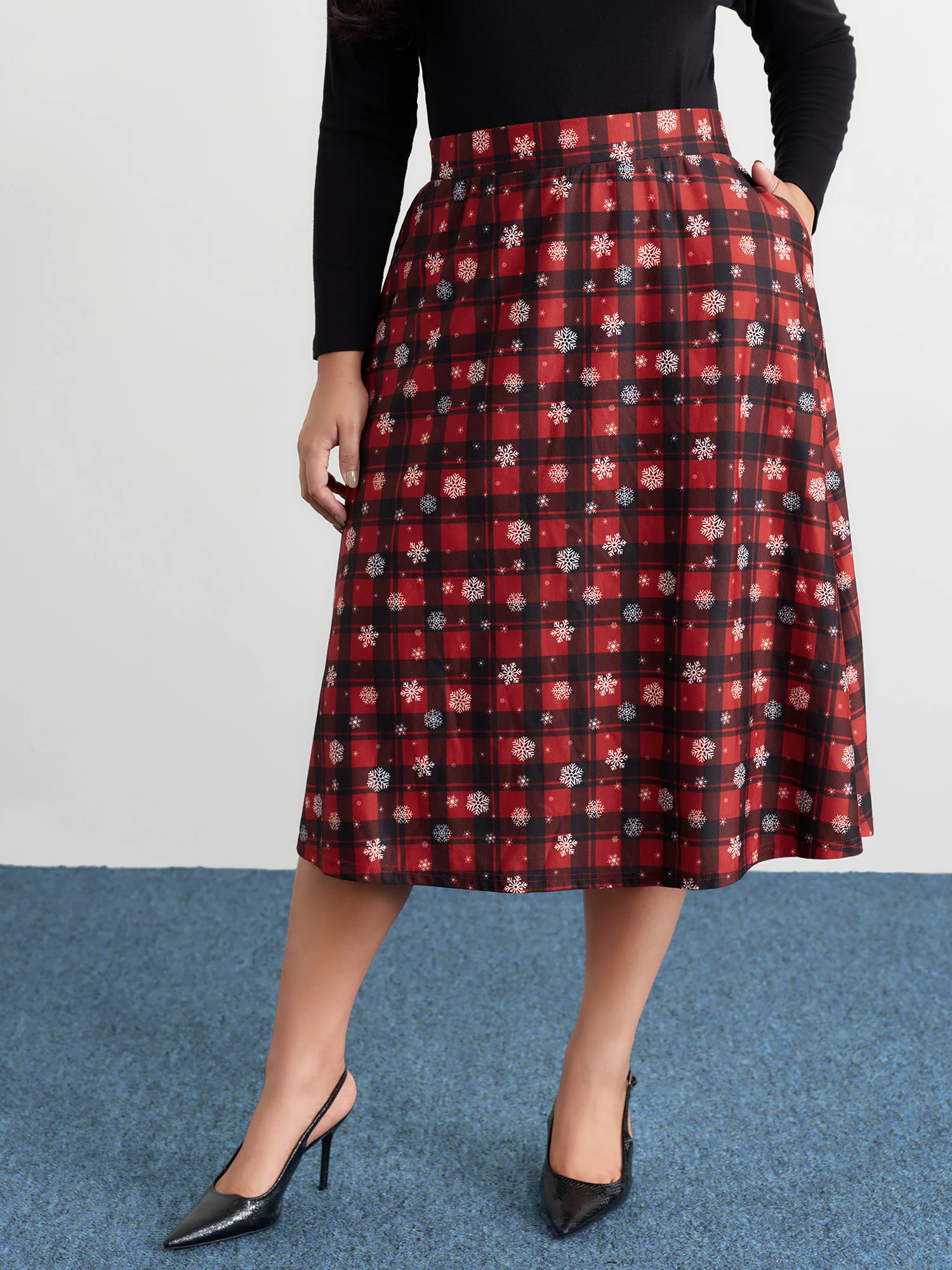 Checkered Snowflake Pattern Midi Skirt