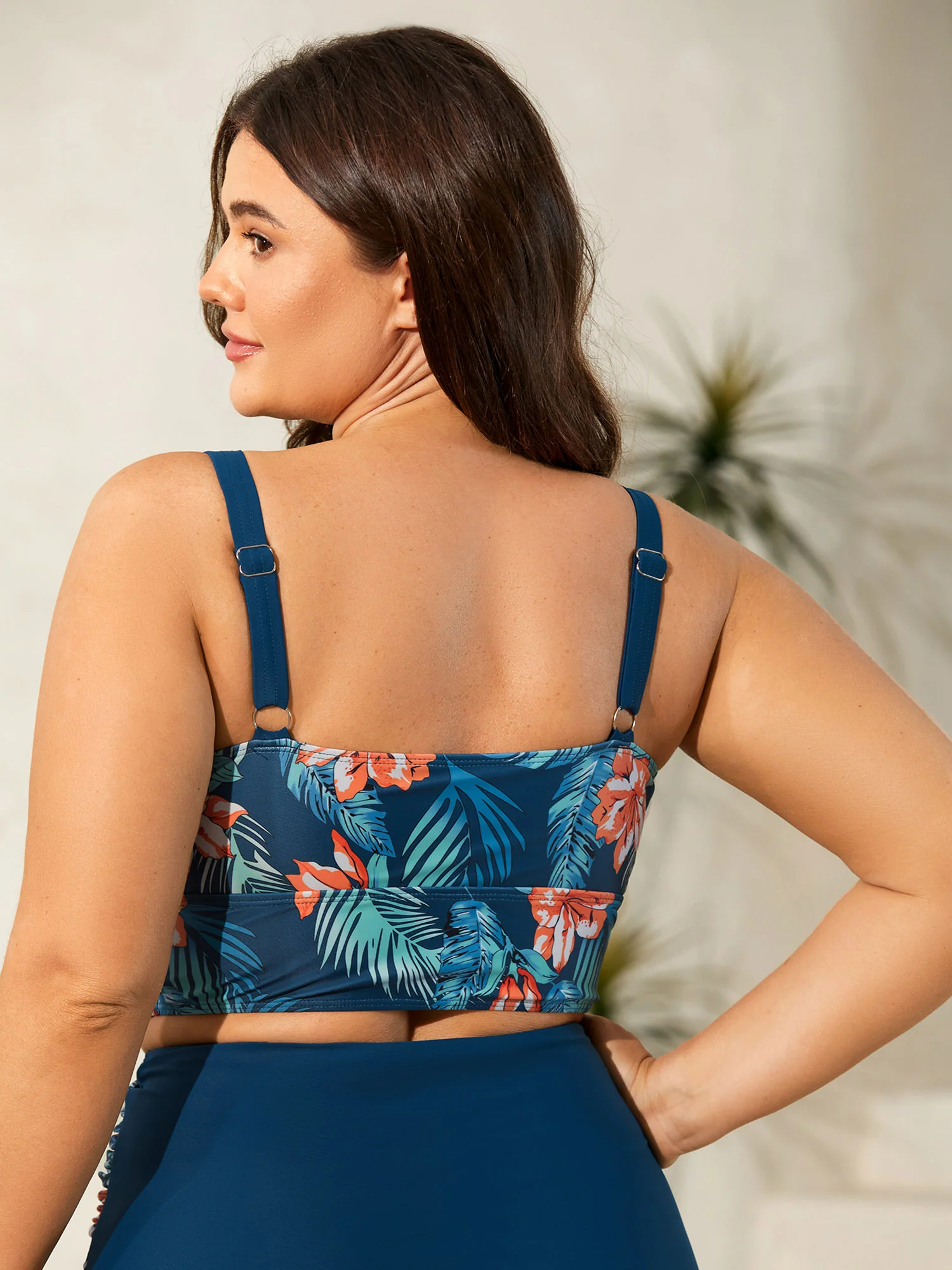 Tropical Print Ruched Spliced Swim Top