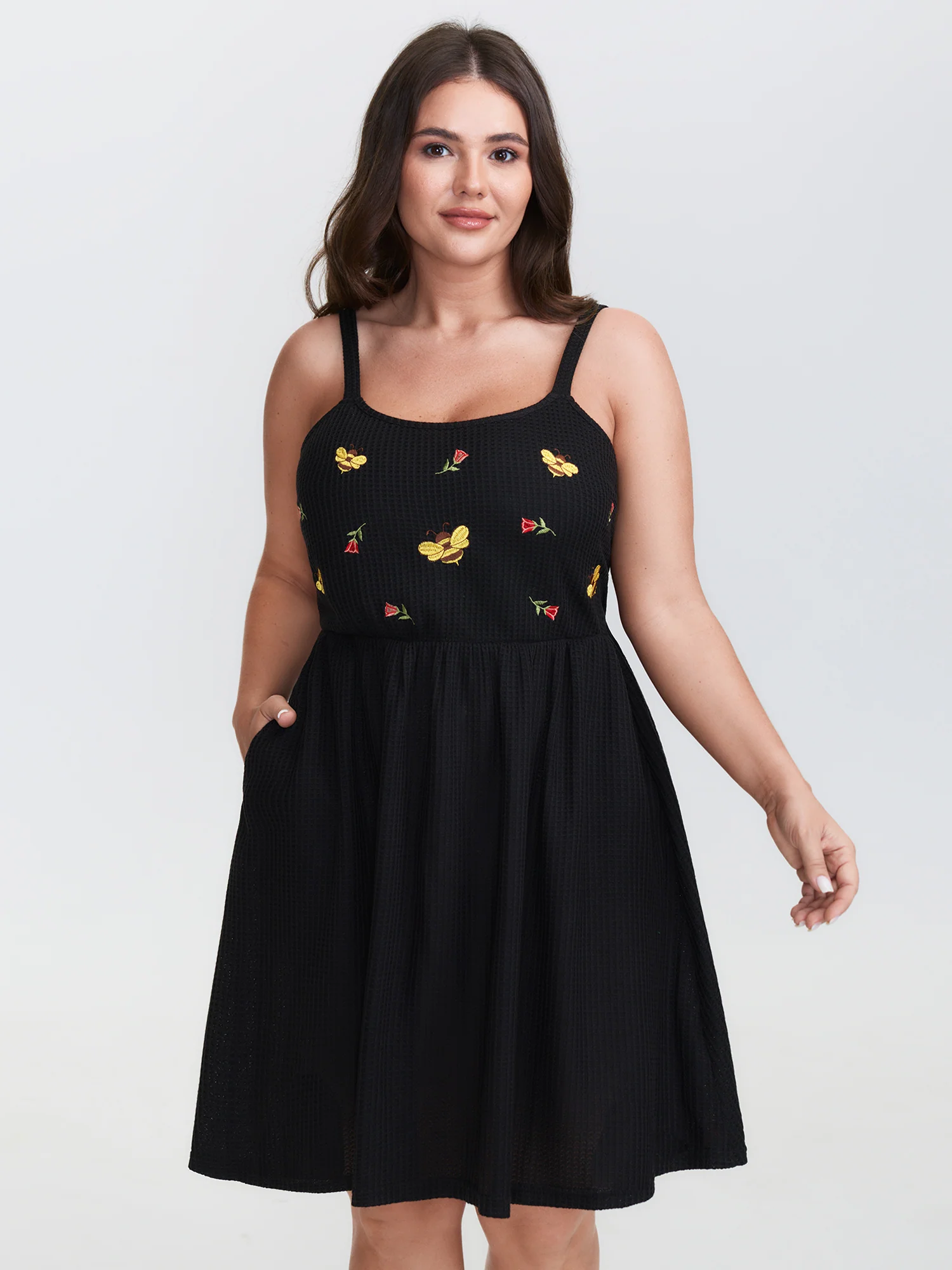 Bee Embroidery Textured Cami Lounge Dress