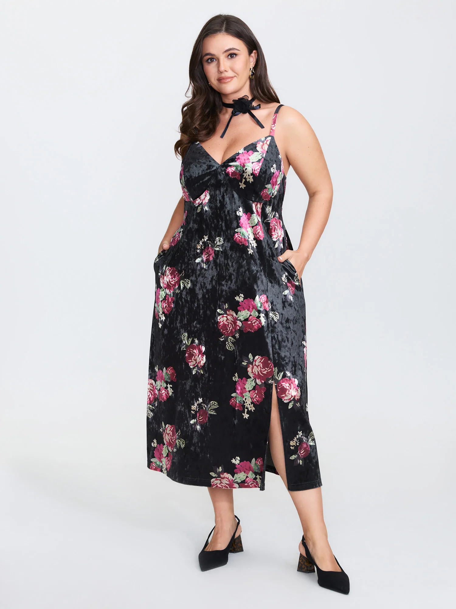 Romantic Rose Velvet Pockets Midi Dress