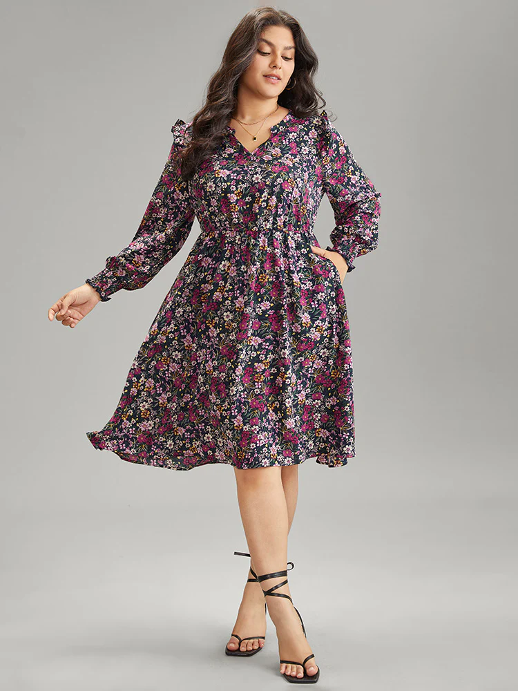 Ditsy Floral Notched Pocket Shirred Cuffs Dress