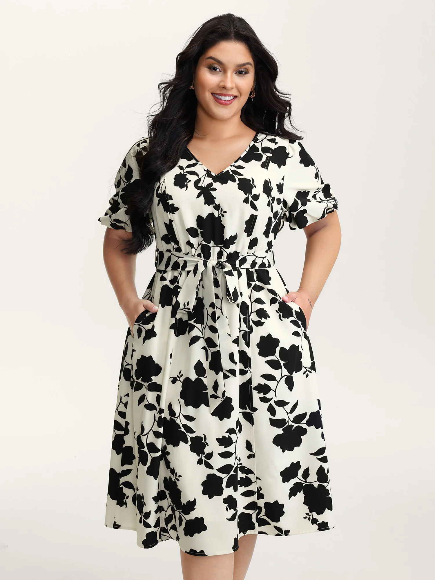 Silhouette Flower Puffy Sleeve Midi Dress