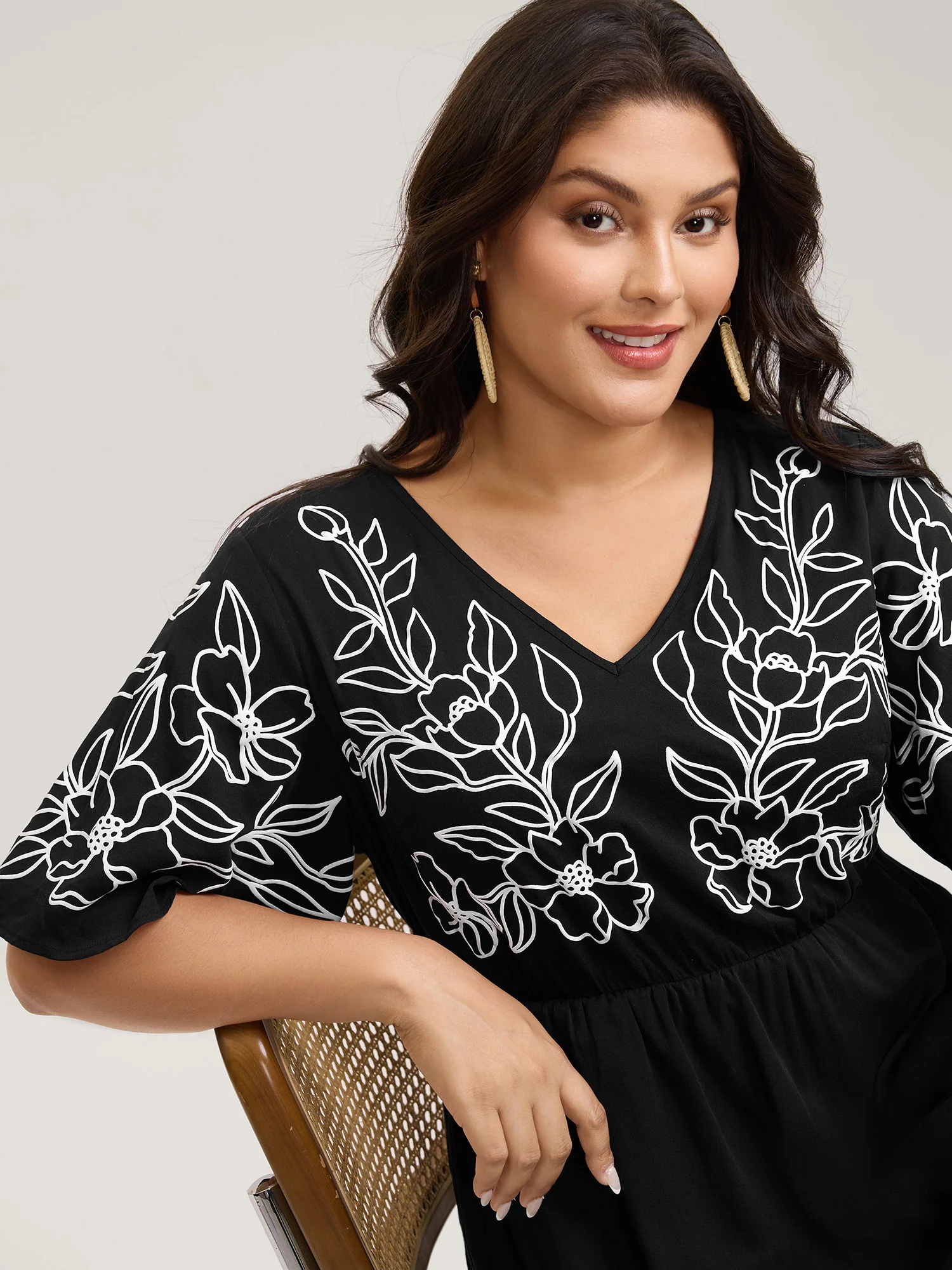 Floral Print Bodice Side Pockets Midi Dress