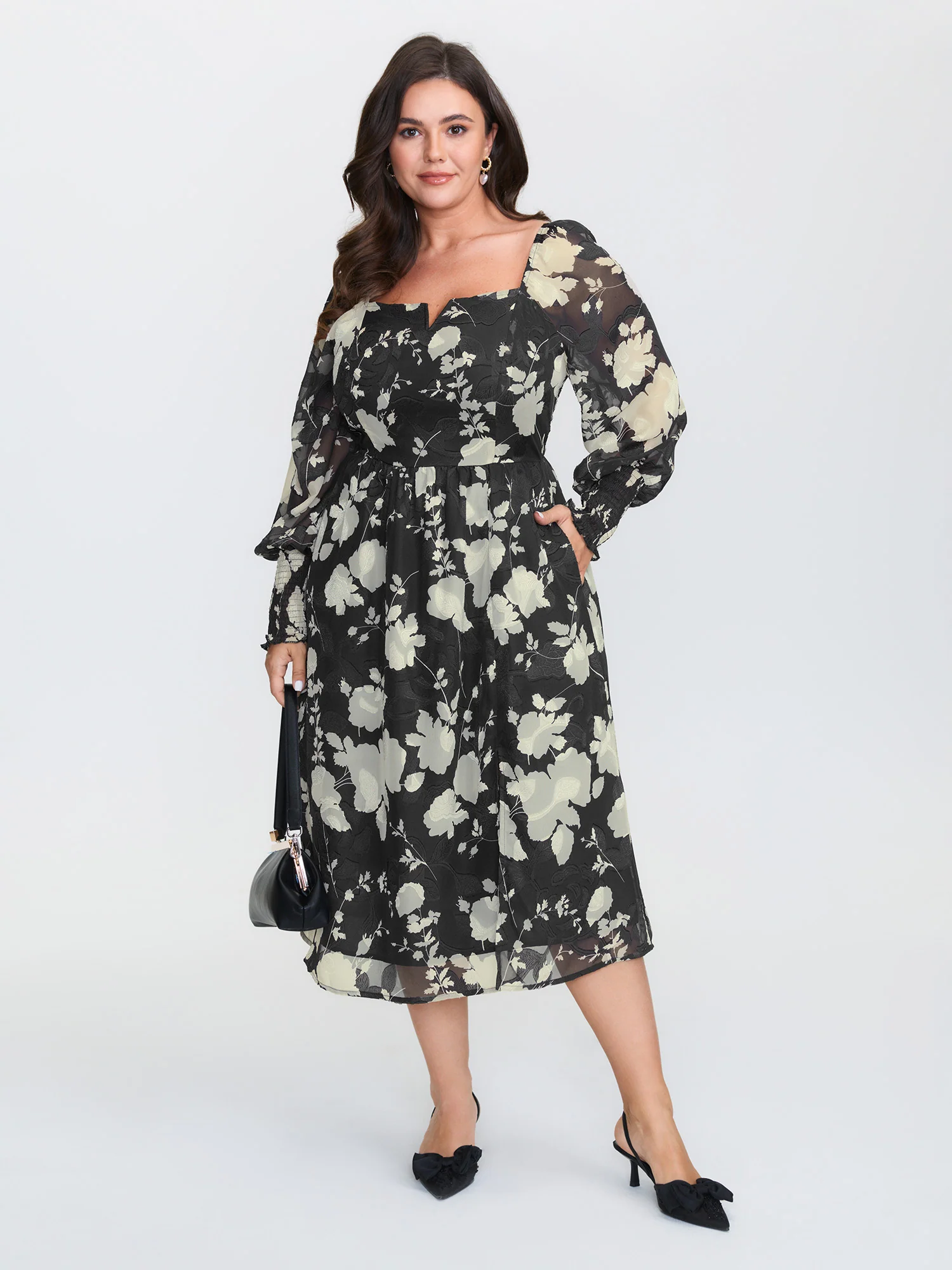 Silhouette Flower Print Shirred Pockets Midi Dress
