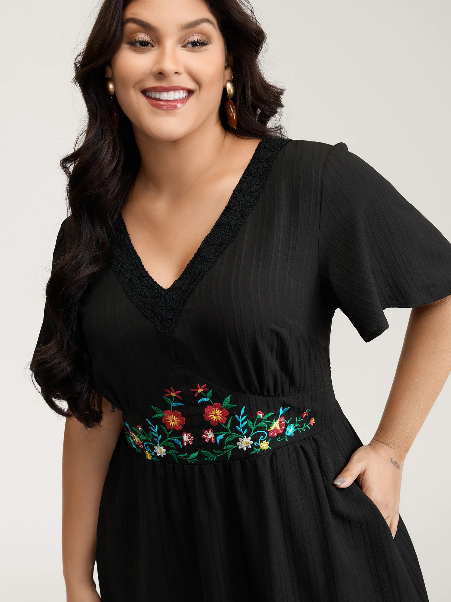 Floral Embroidered Waist Lace Trim Midi Dress