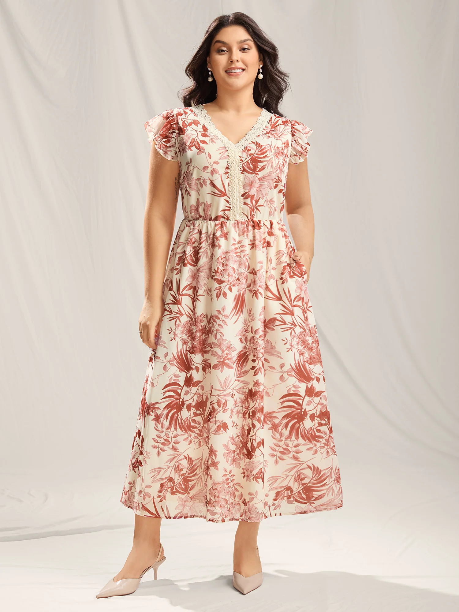 Large Flower Print Lace Trim Maxi Dress