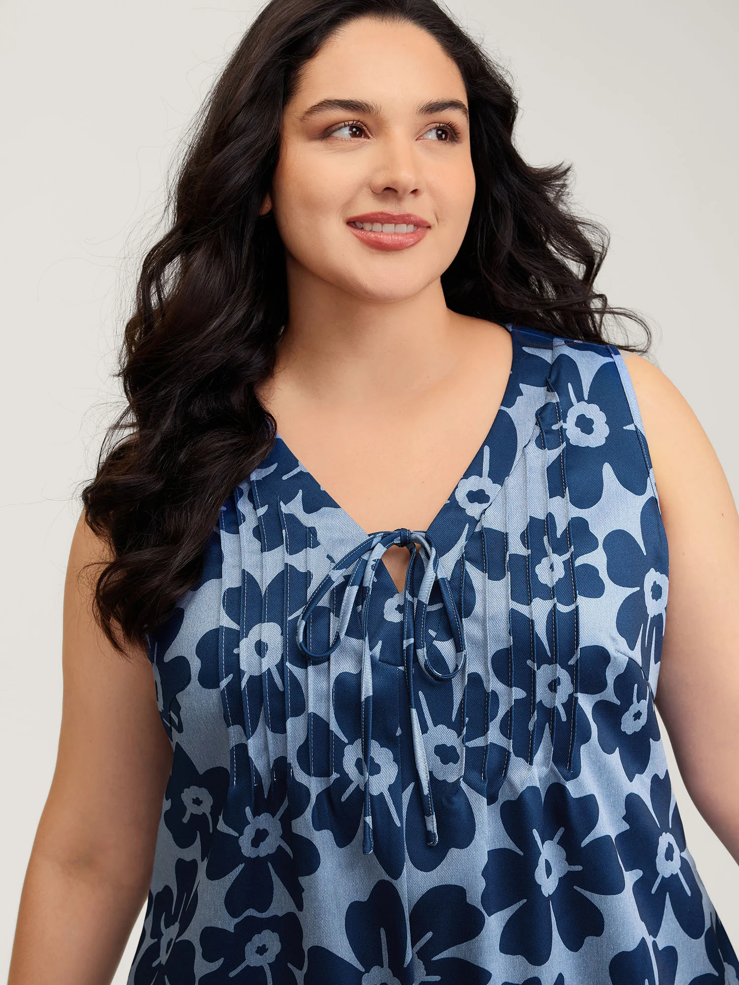 Floral Denim-Like Knee-Length Dress