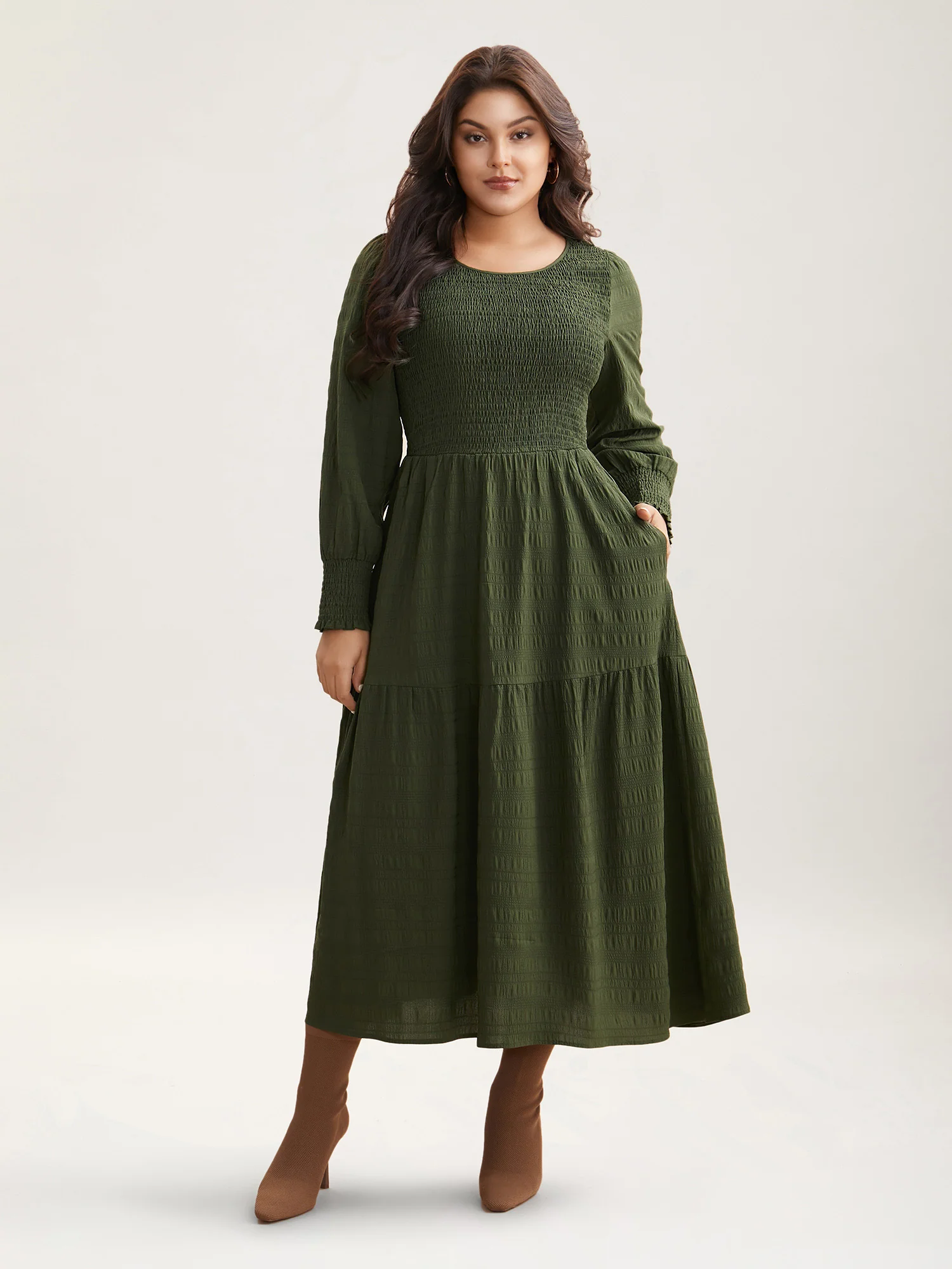Plain Textured Shirred Midi Dress