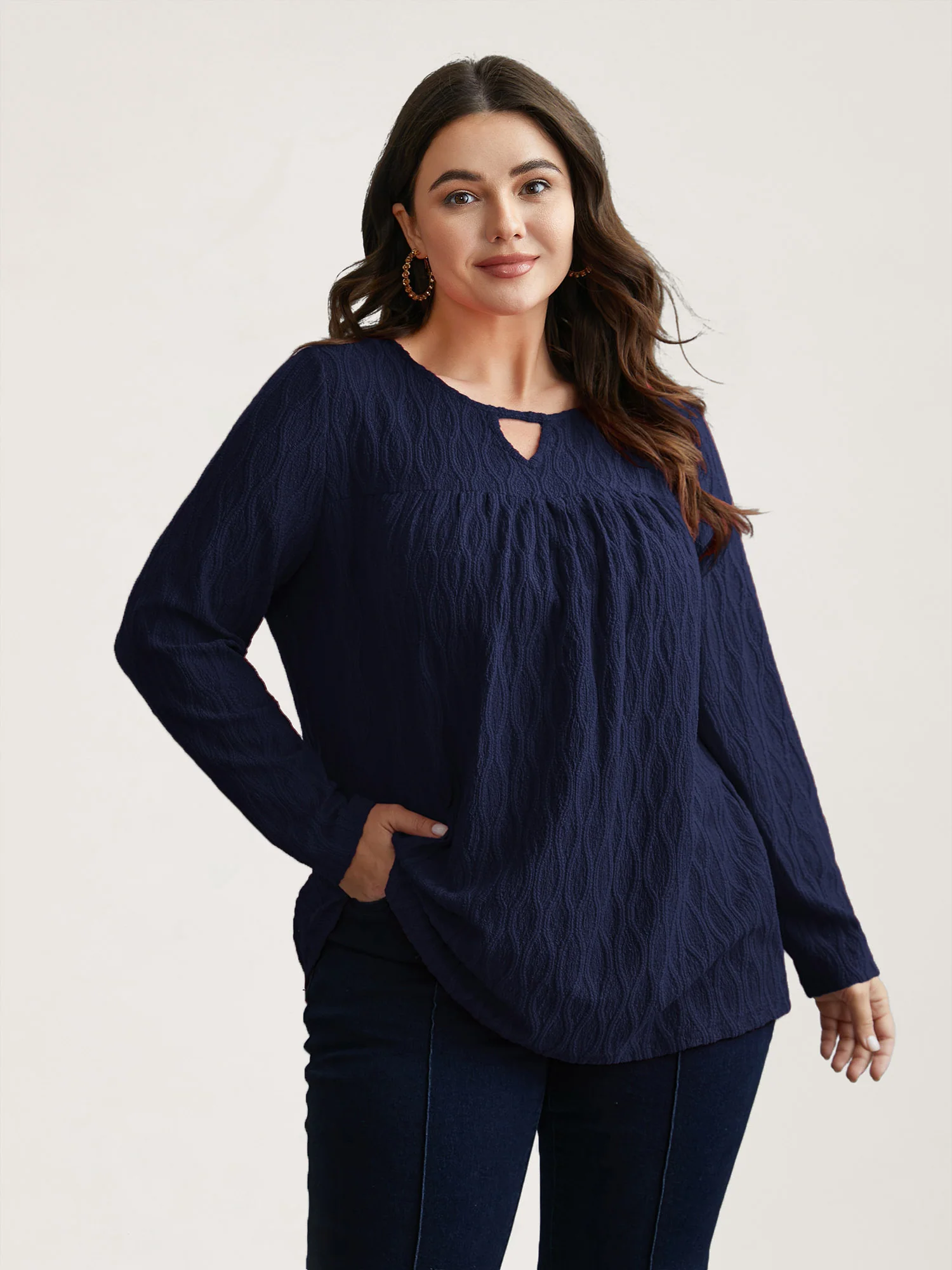 Textured Keyhole Gathered Knit Top