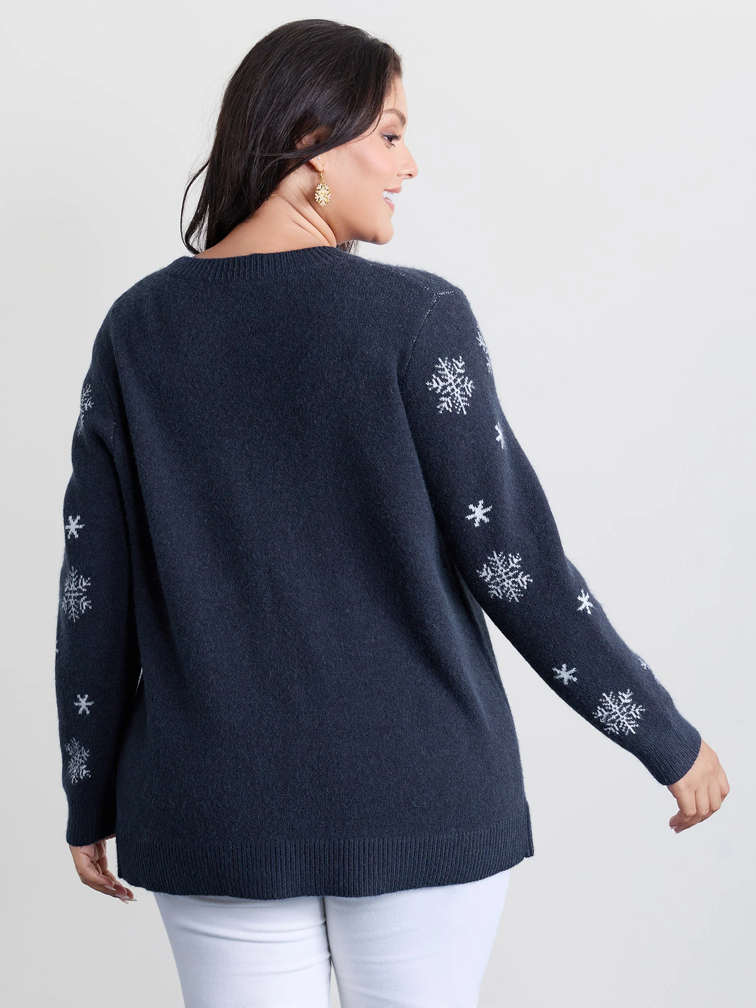 Stretchy Holiday Tree Sequin Embroidery Pullover