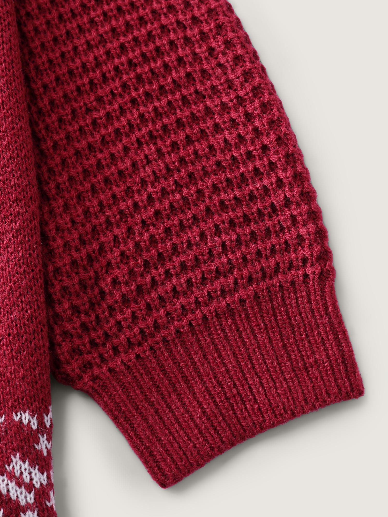 Festive Cat Micro Lantern Sleeve Pullover